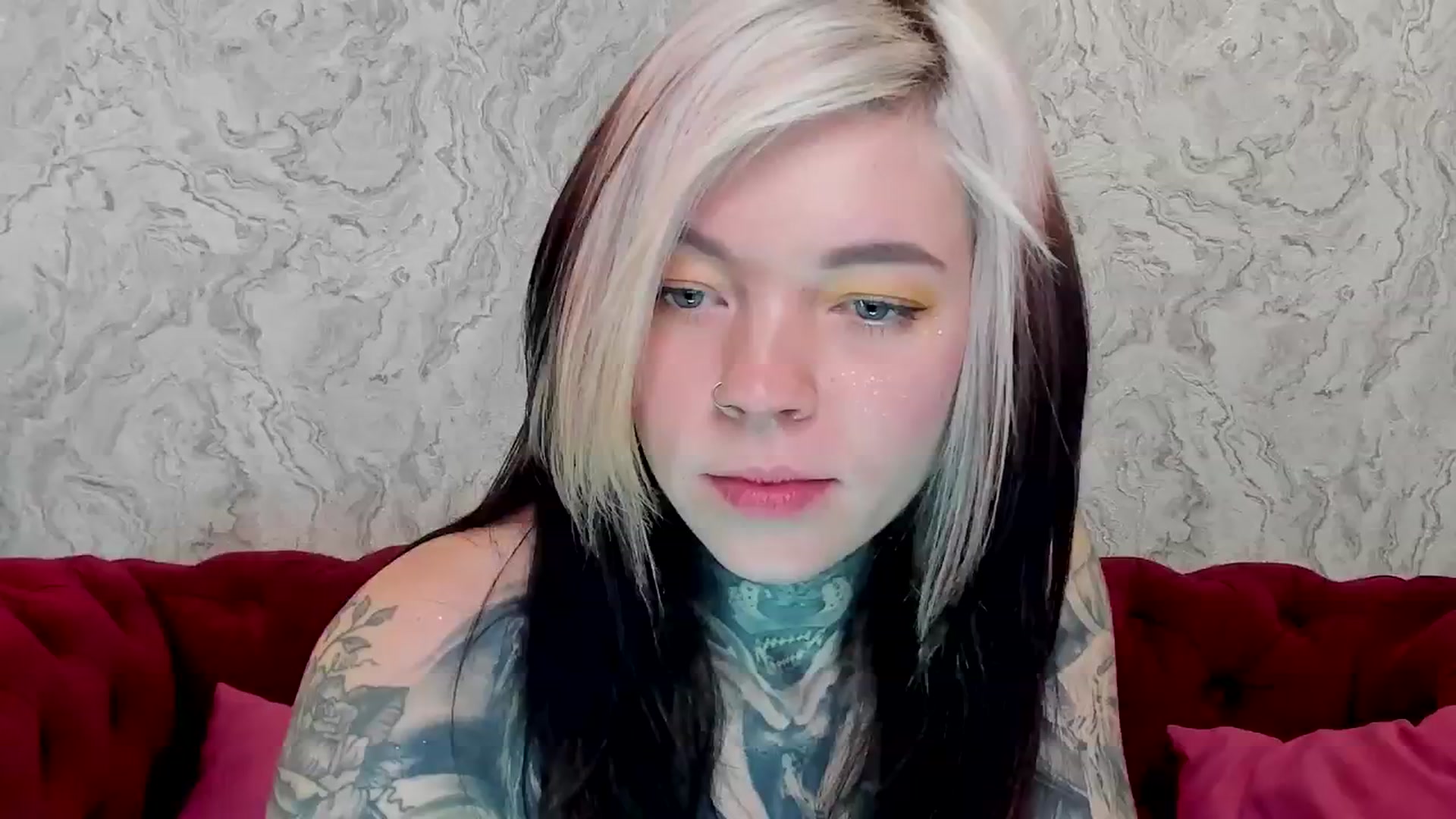 Gallery image thumbnail from LiluKayden's myfreecams stream on, 01/15/2025, 17:07 image 11 of 20