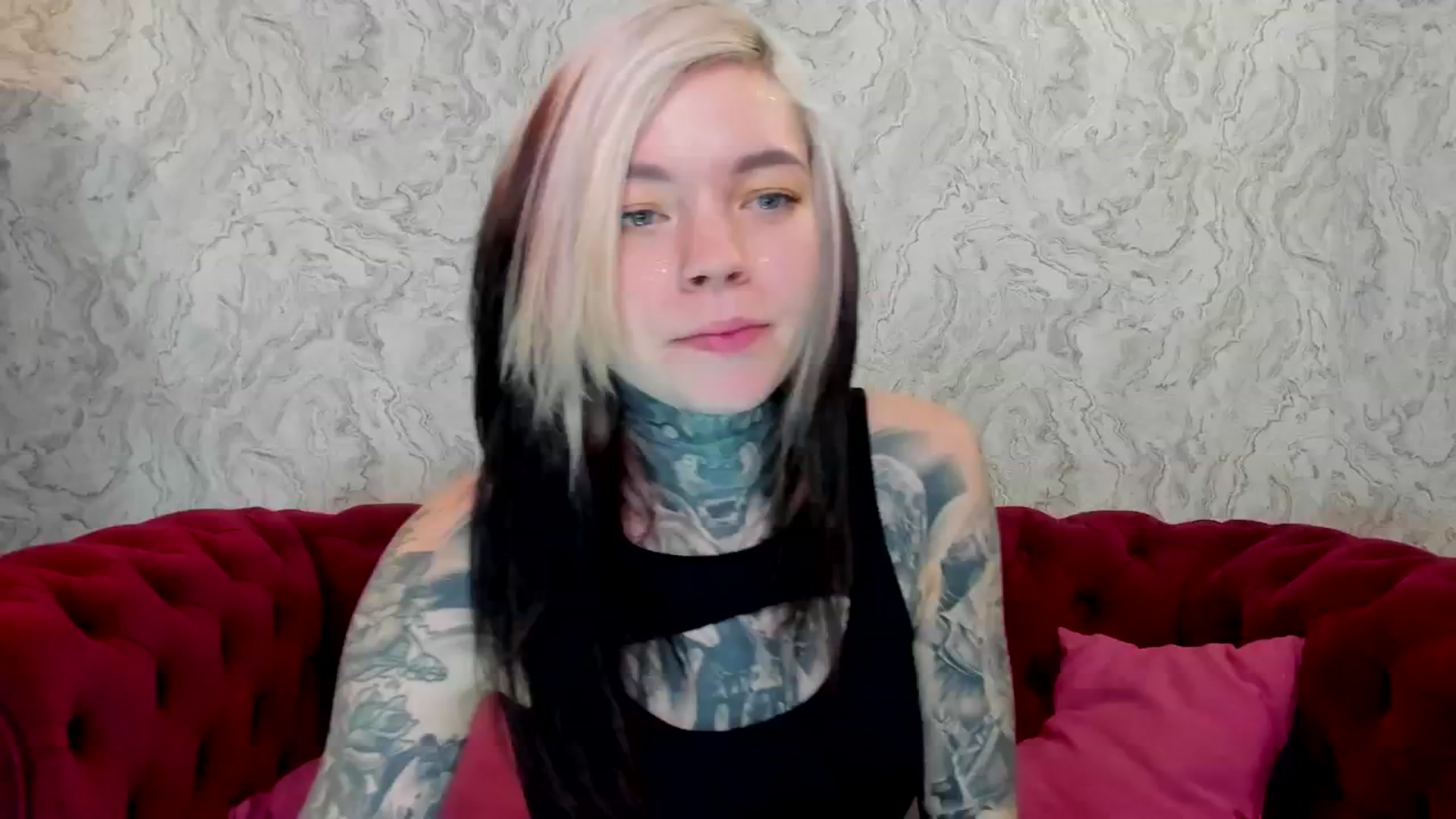 Gallery image thumbnail from LiluKayden's myfreecams stream on, 01/15/2025, 17:07 image 18 of 20