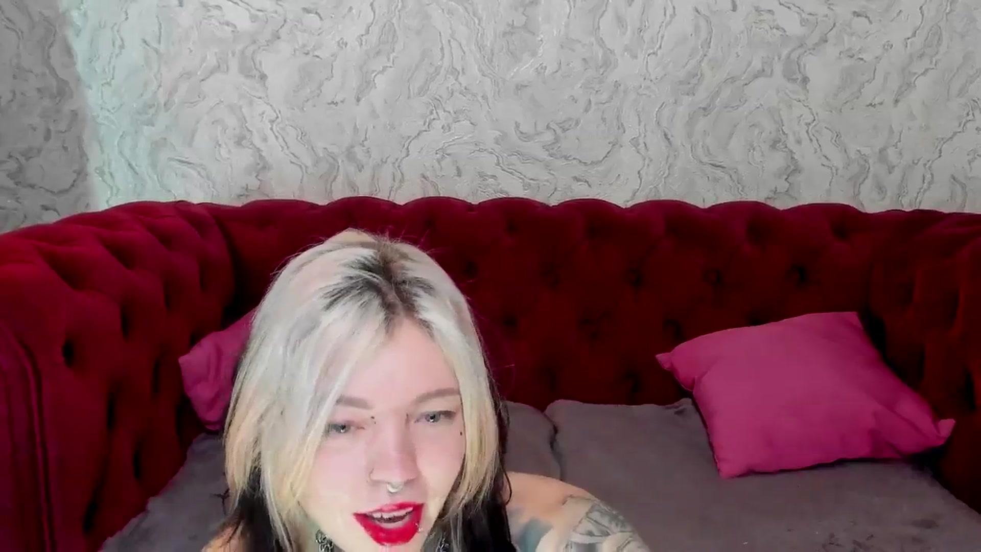 Gallery image thumbnail from LiluKayden's myfreecams stream on, 01/22/2025, 19:35 image 8 of 20
