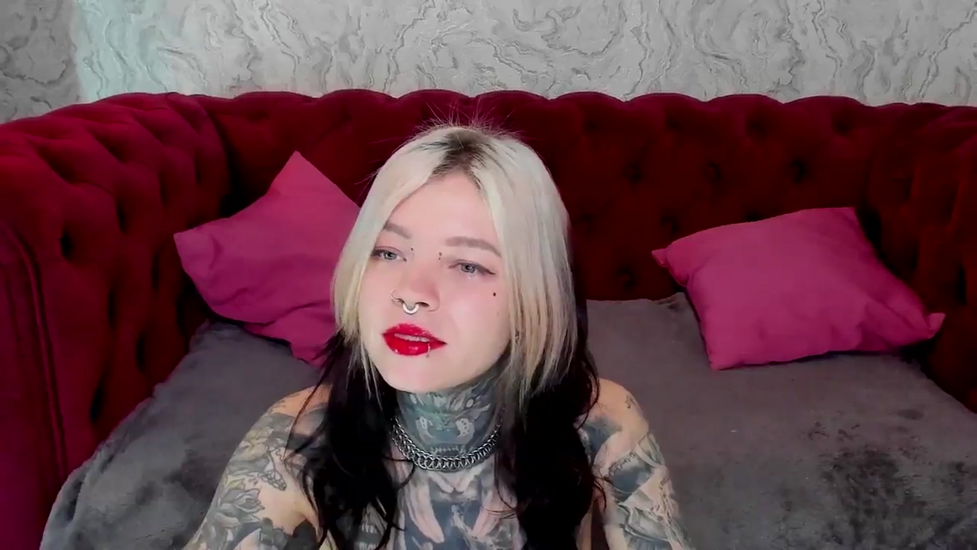 Gallery image thumbnail from LiluKayden's myfreecams stream on, 01/22/2025, 20:04 image 19 of 20