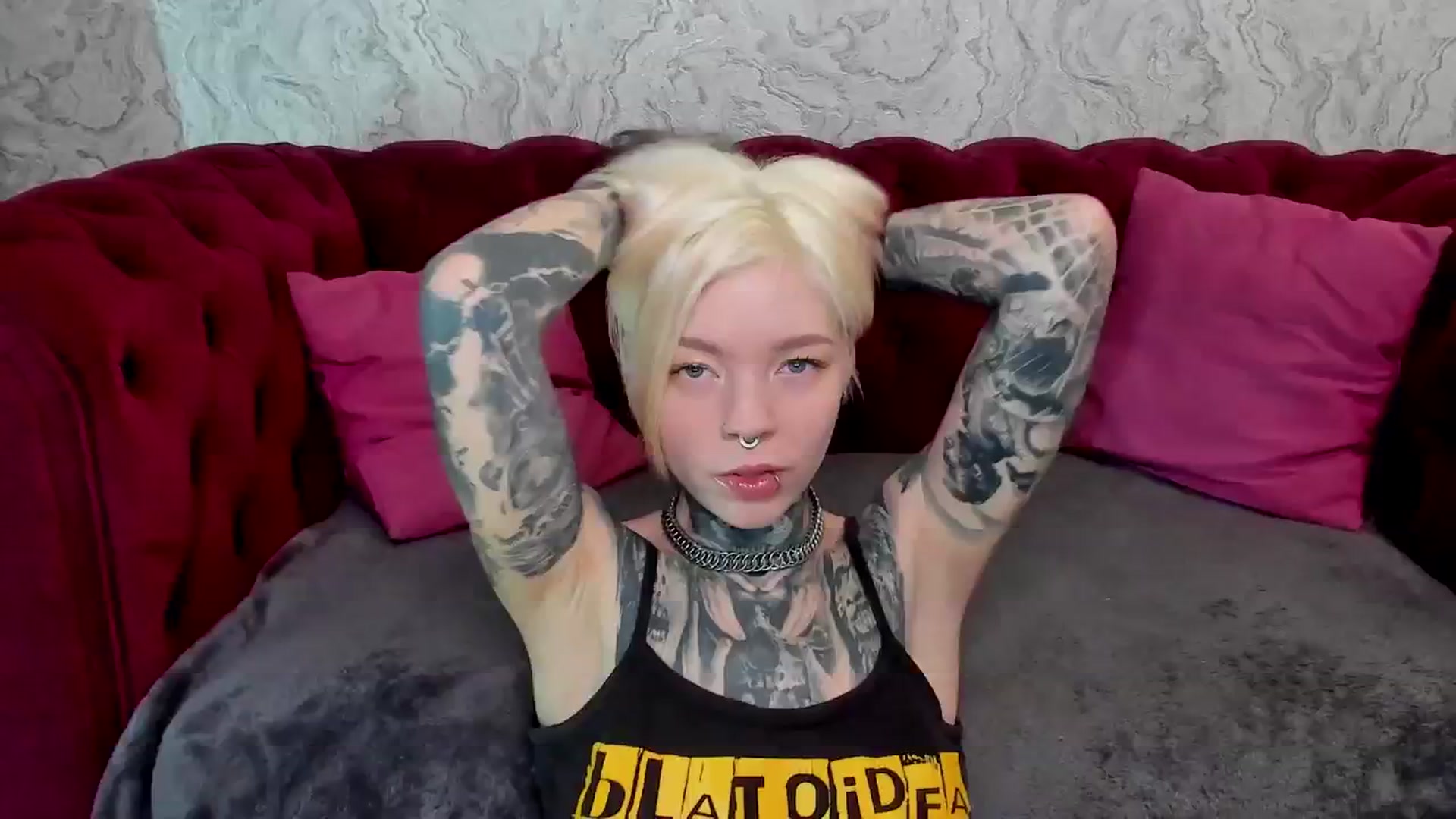 Gallery image thumbnail from LiluKayden's myfreecams stream on, 01/25/2025, 16:29 image 10 of 20