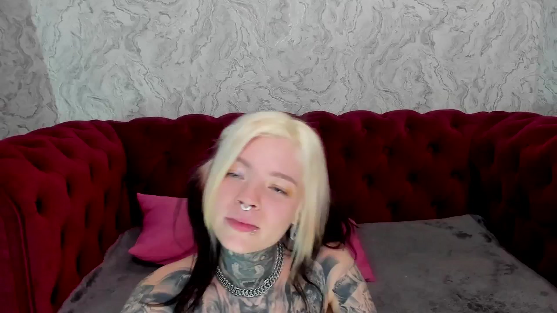 Gallery image thumbnail from LiluKayden's myfreecams stream on, 01/25/2025, 20:18 image 11 of 20