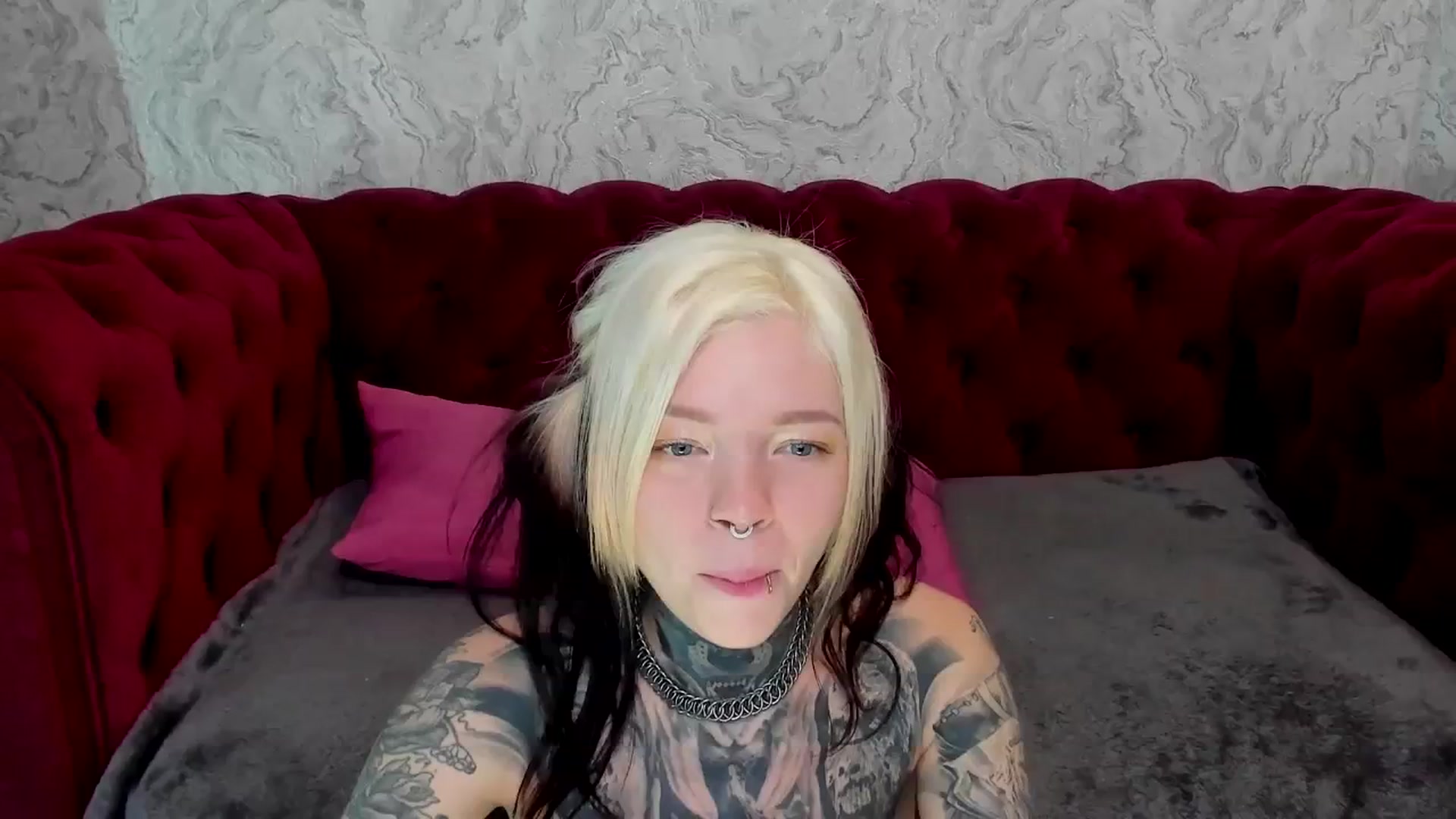 Gallery image thumbnail from LiluKayden's myfreecams stream on, 01/25/2025, 20:18 image 18 of 20