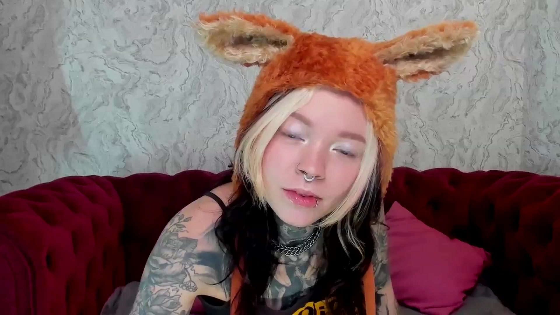 Gallery image thumbnail from LiluKayden's myfreecams stream on, 01/27/2025, 16:57 image 15 of 20