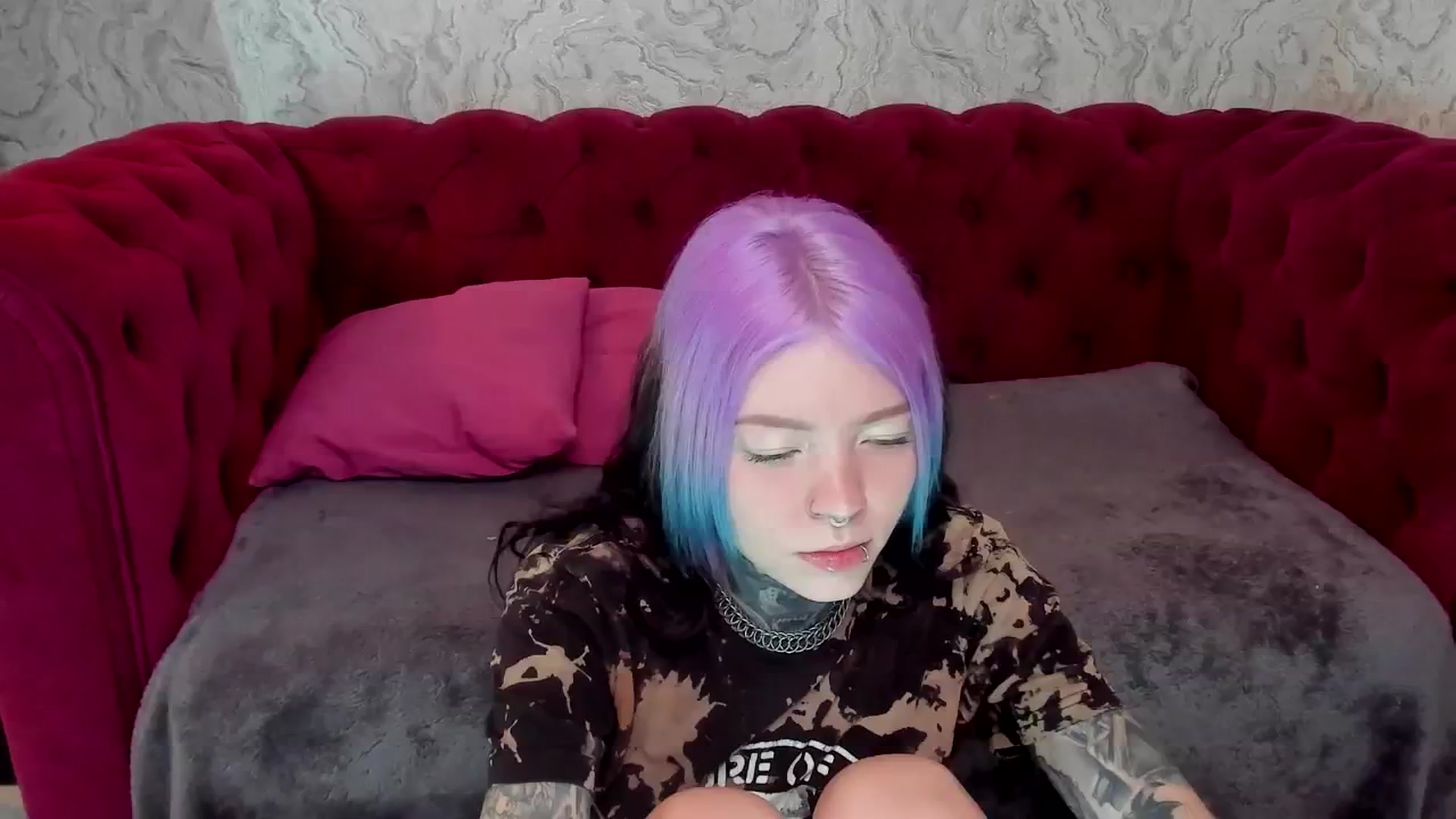 Gallery image thumbnail from LiluKayden's myfreecams stream on, 01/29/2025, 18:02 image 15 of 20