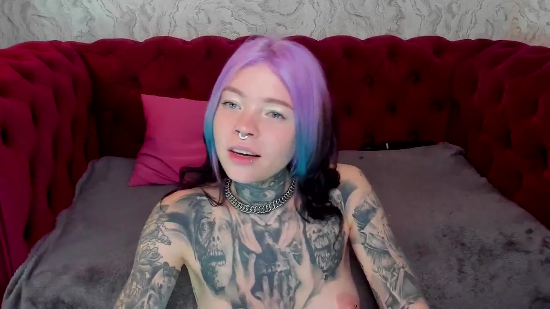 Gallery image thumbnail from LiluKayden's myfreecams stream on, 01/29/2025, 21:49 image 16 of 20