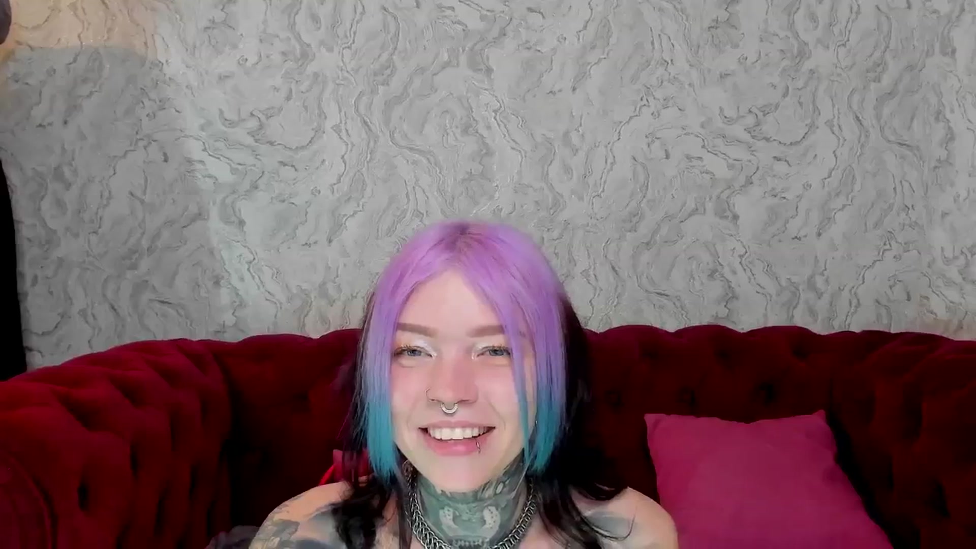 Gallery image thumbnail from LiluKayden's myfreecams stream on, 01/31/2025, 16:47 image 15 of 20