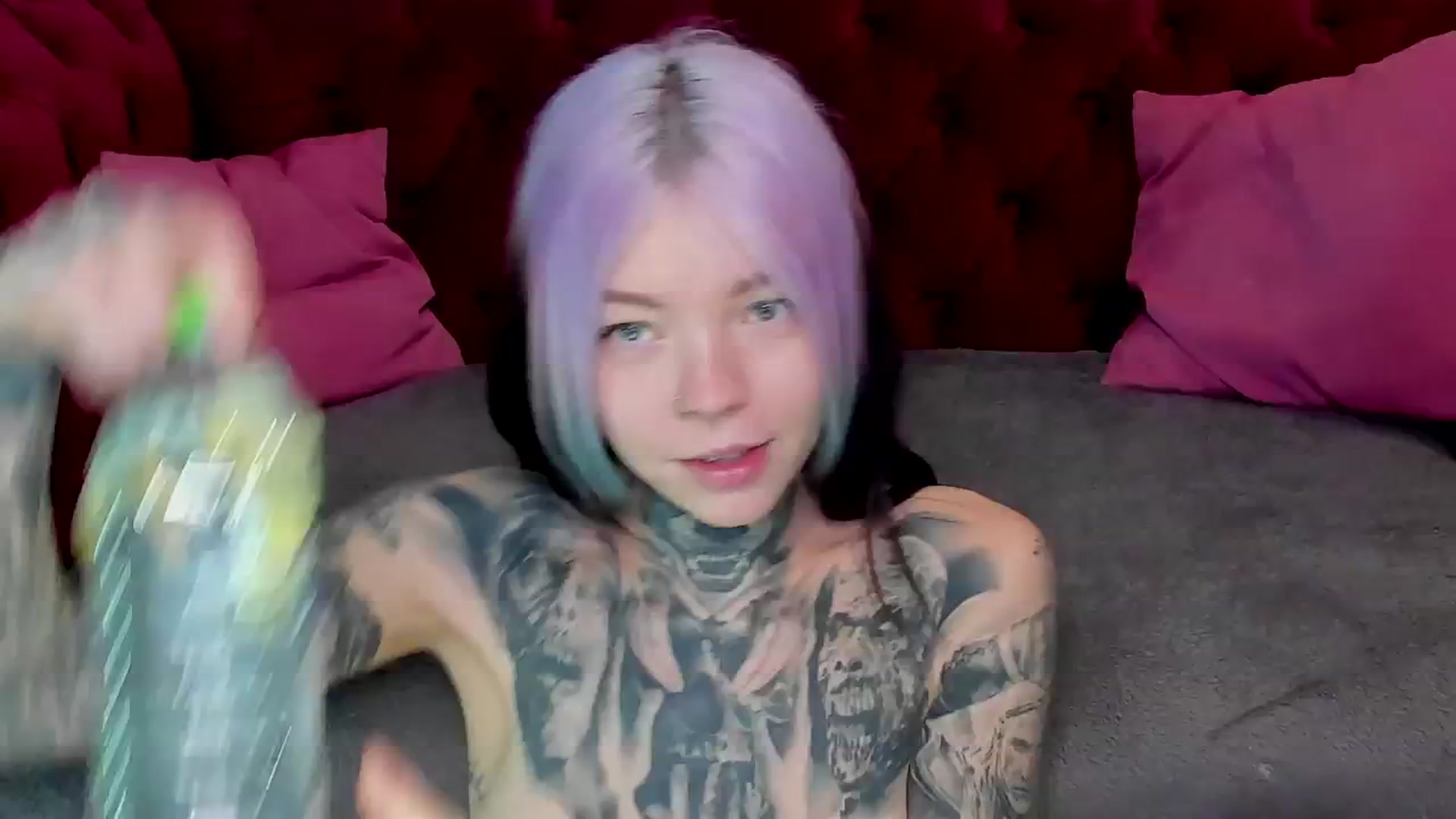 Gallery image thumbnail from LiluKayden's myfreecams stream on, 02/10/2025, 16:42 image 18 of 20