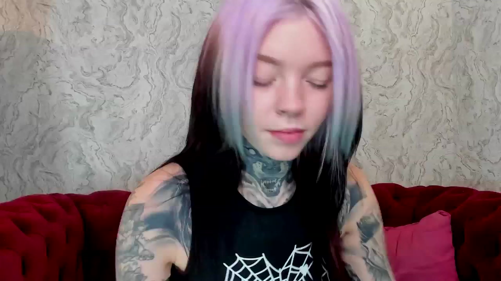Gallery image thumbnail from LiluKayden's myfreecams stream on, 02/13/2025, 17:06 image 18 of 20