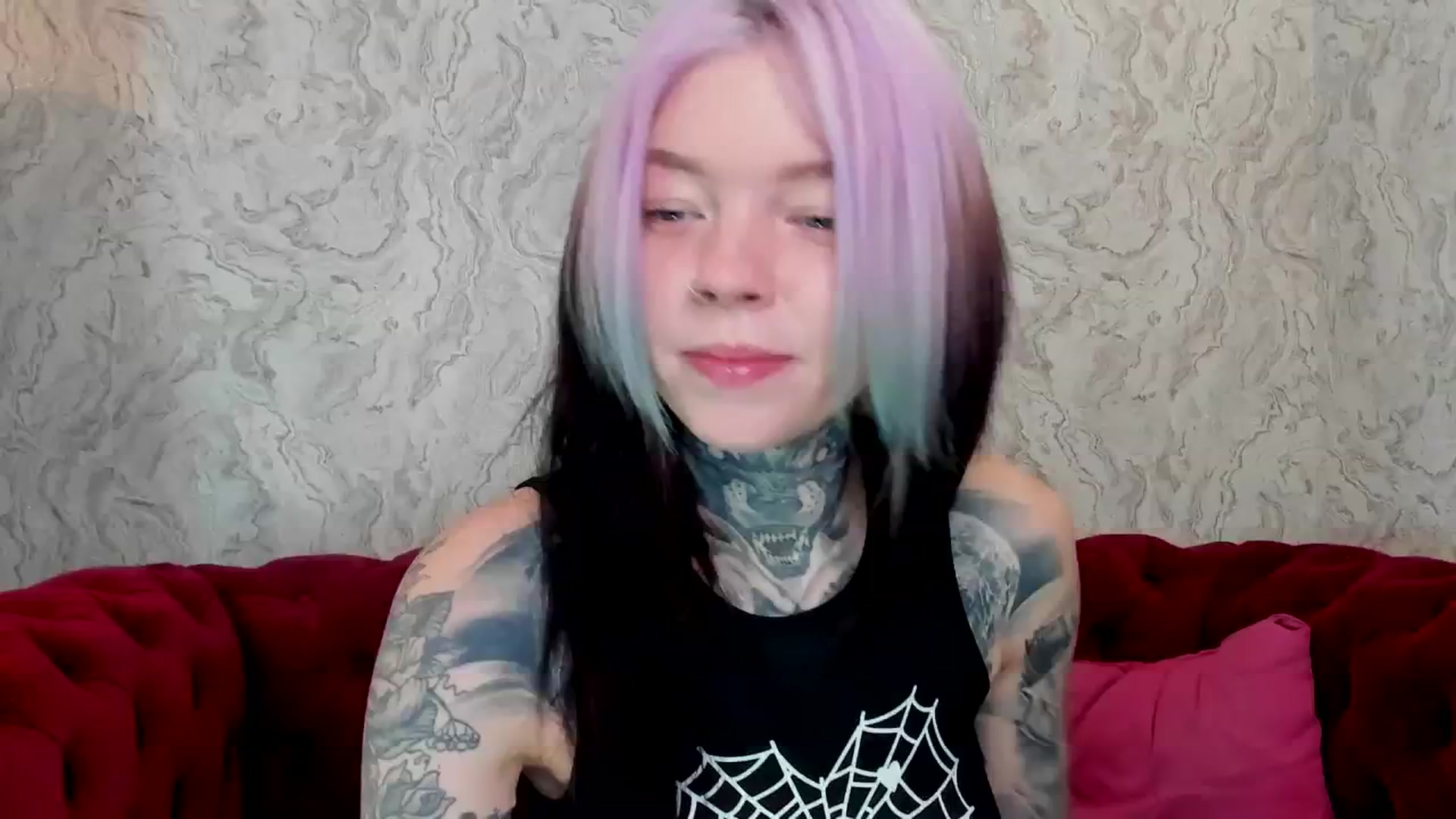 Gallery image thumbnail from LiluKayden's myfreecams stream on, 02/13/2025, 17:06 image 15 of 20