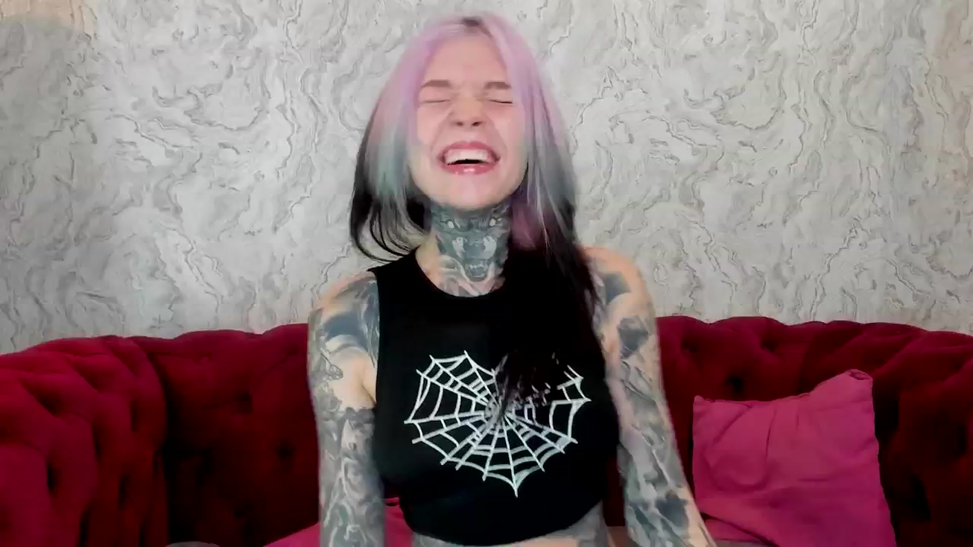 Gallery image thumbnail from LiluKayden's myfreecams stream on, 02/13/2025, 17:06 image 6 of 20