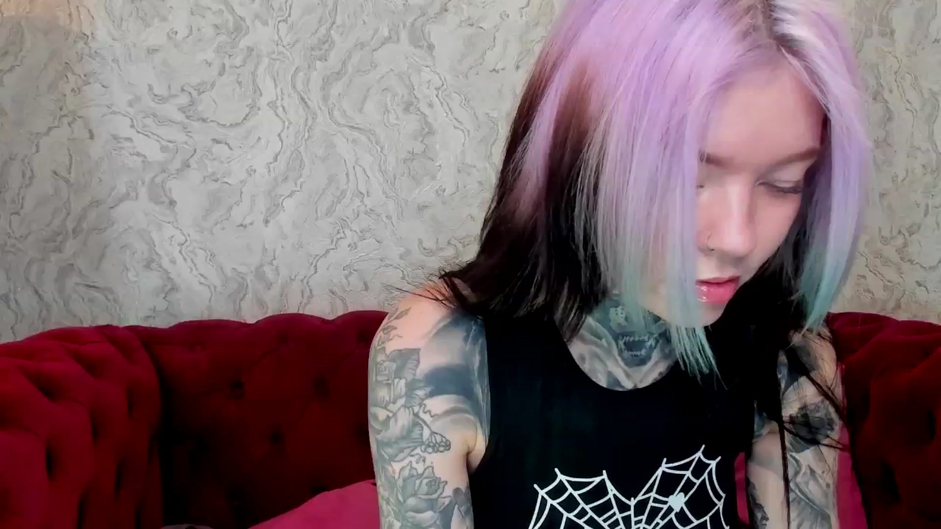 Gallery image thumbnail from LiluKayden's myfreecams stream on, 02/13/2025, 17:06 image 7 of 20