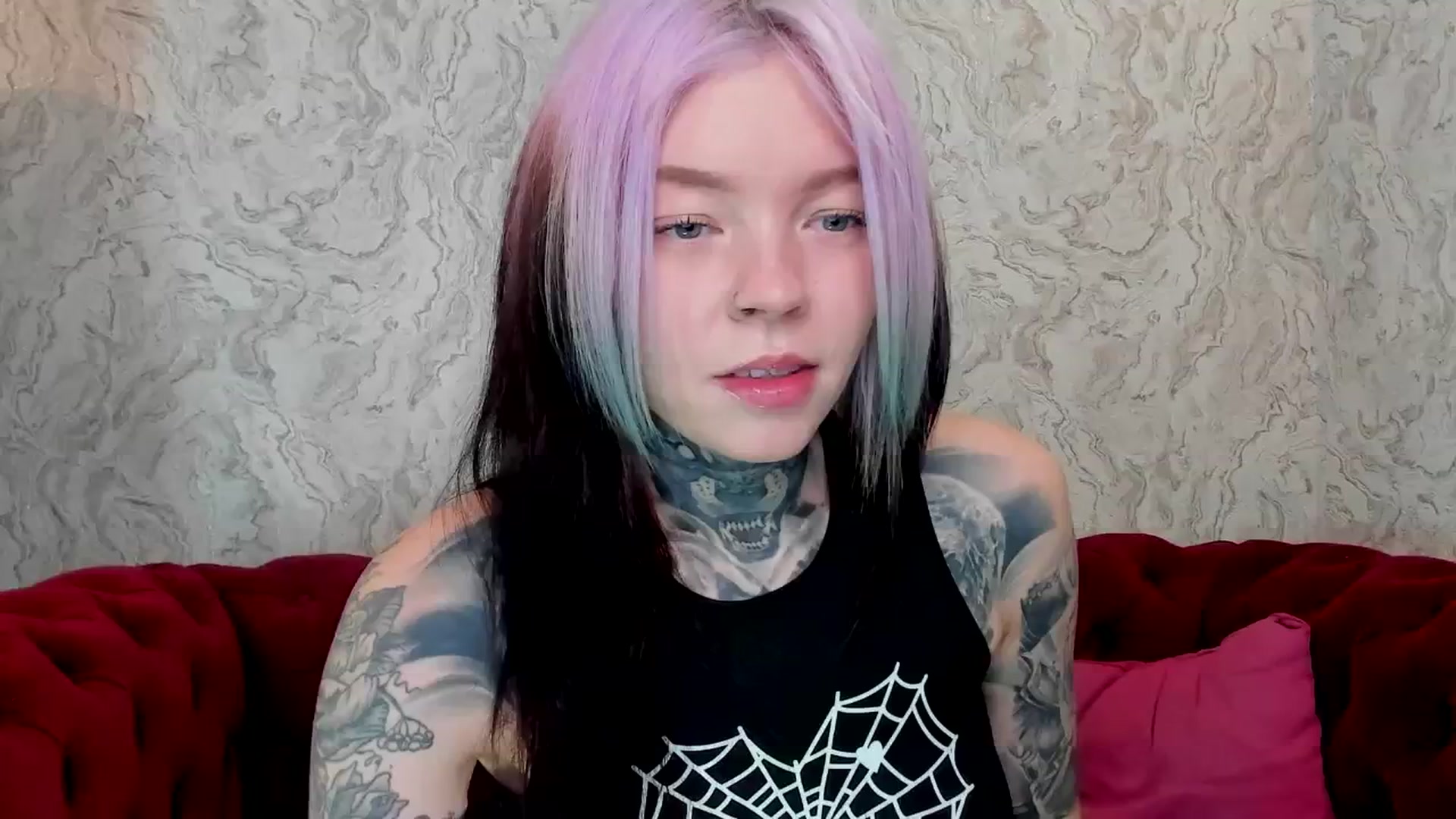 Gallery image thumbnail from LiluKayden's myfreecams stream on, 02/13/2025, 17:06 image 14 of 20