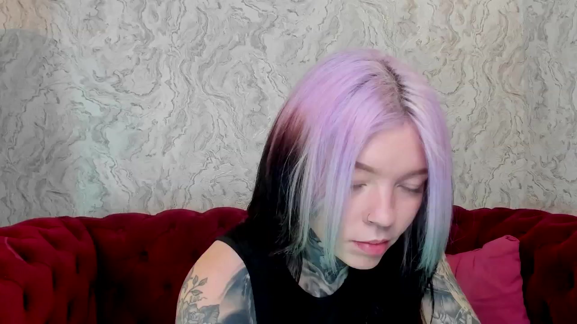 Gallery image thumbnail from LiluKayden's myfreecams stream on, 02/13/2025, 19:01 image 4 of 20