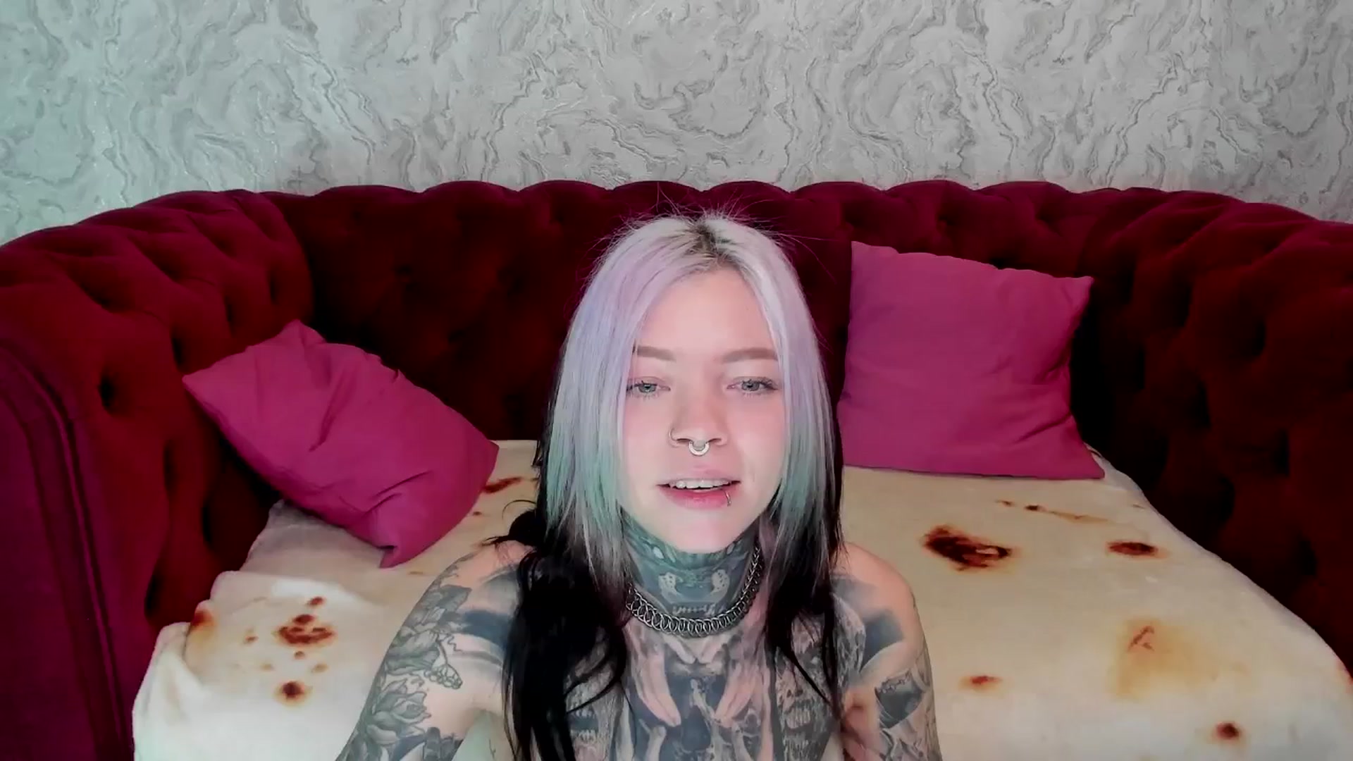 Gallery image thumbnail from LiluKayden's myfreecams stream on, 02/23/2025, 11:05 image 7 of 20