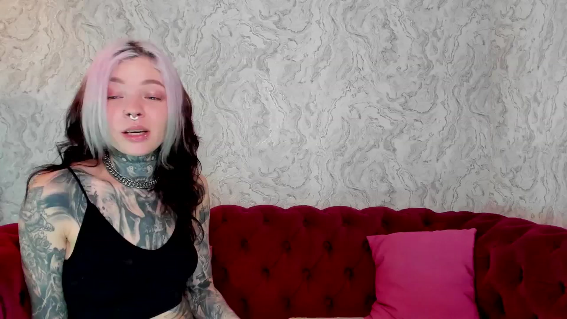 Gallery image thumbnail from LiluKayden's myfreecams stream on, 02/27/2025, 16:05 image 10 of 20