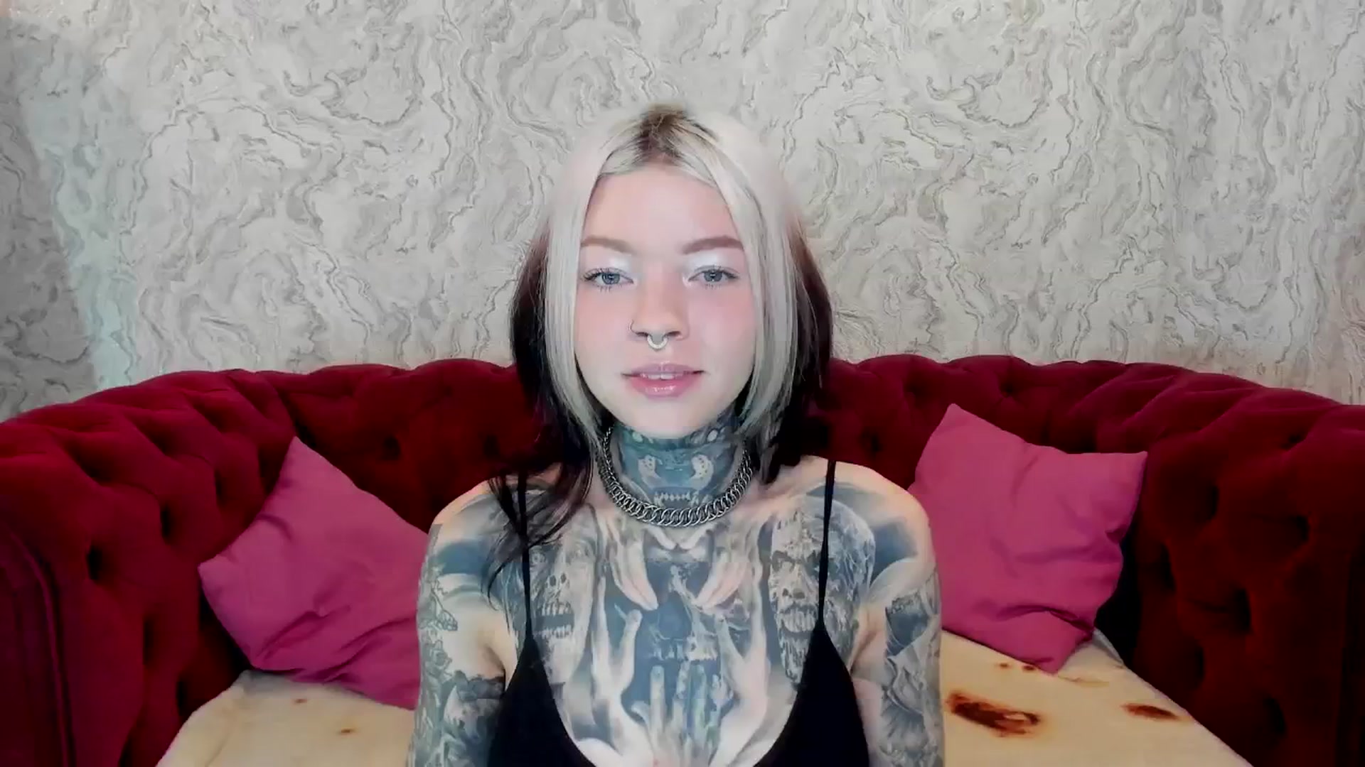 Gallery image thumbnail from LiluKayden's myfreecams stream on, 03/14/2025, 08:45 image 15 of 20