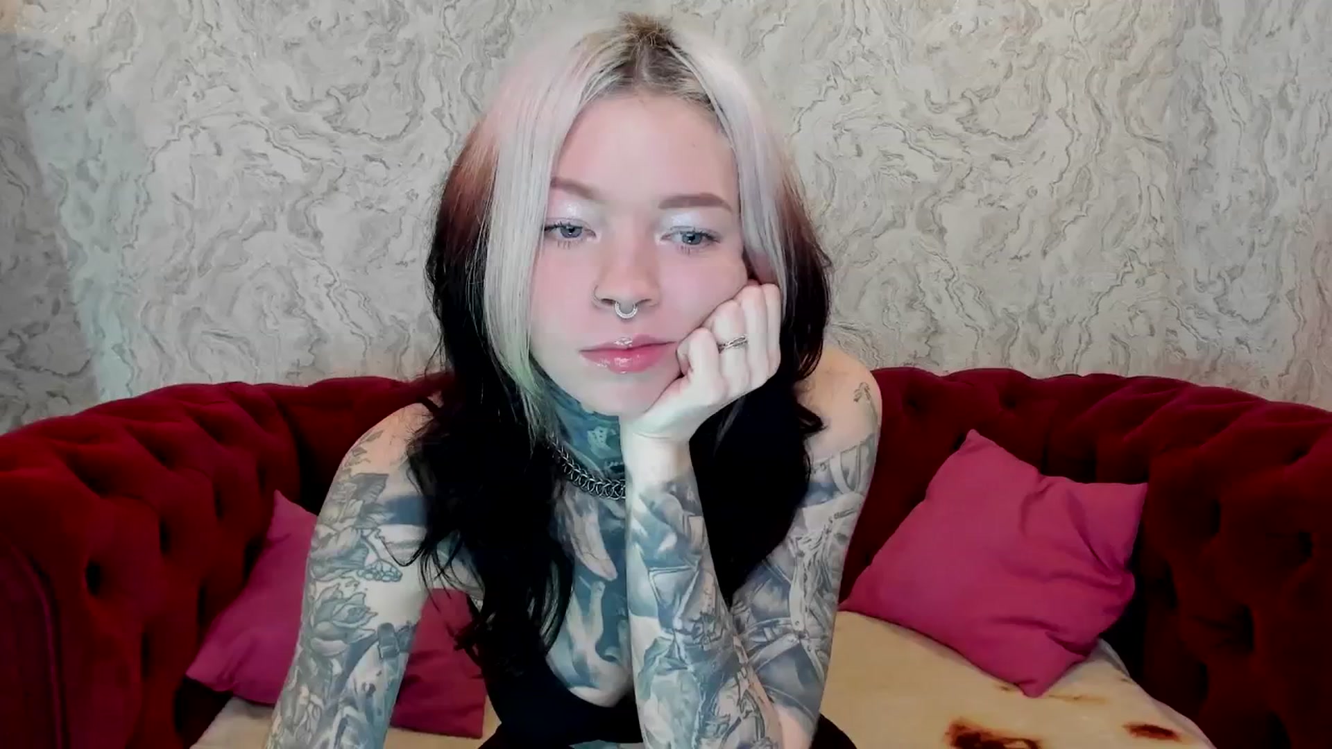 Gallery image thumbnail from LiluKayden's myfreecams stream on, 03/14/2025, 10:59 image 8 of 20