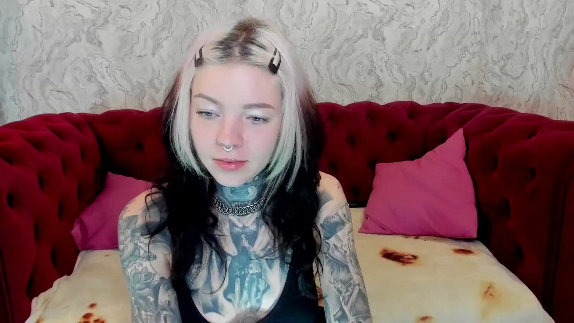 Gallery image thumbnail from LiluKayden's myfreecams stream on, 03/14/2025, 16:02 image 13 of 20