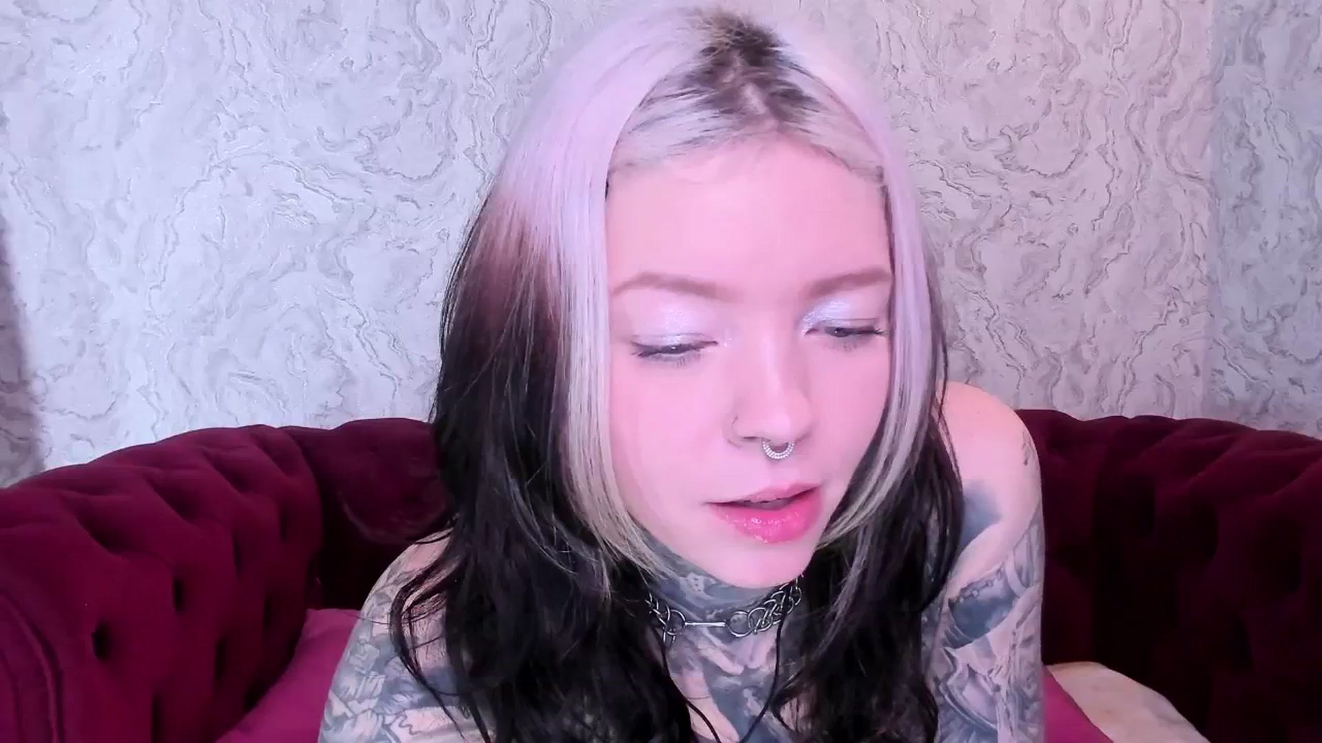 Gallery image thumbnail from LiluKayden's myfreecams stream on, 03/15/2025, 10:22 image 12 of 20