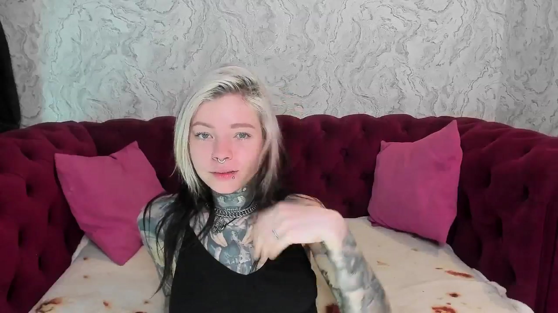 Gallery image thumbnail from LiluKayden's myfreecams stream on, 03/28/2025, 19:01 image 8 of 20