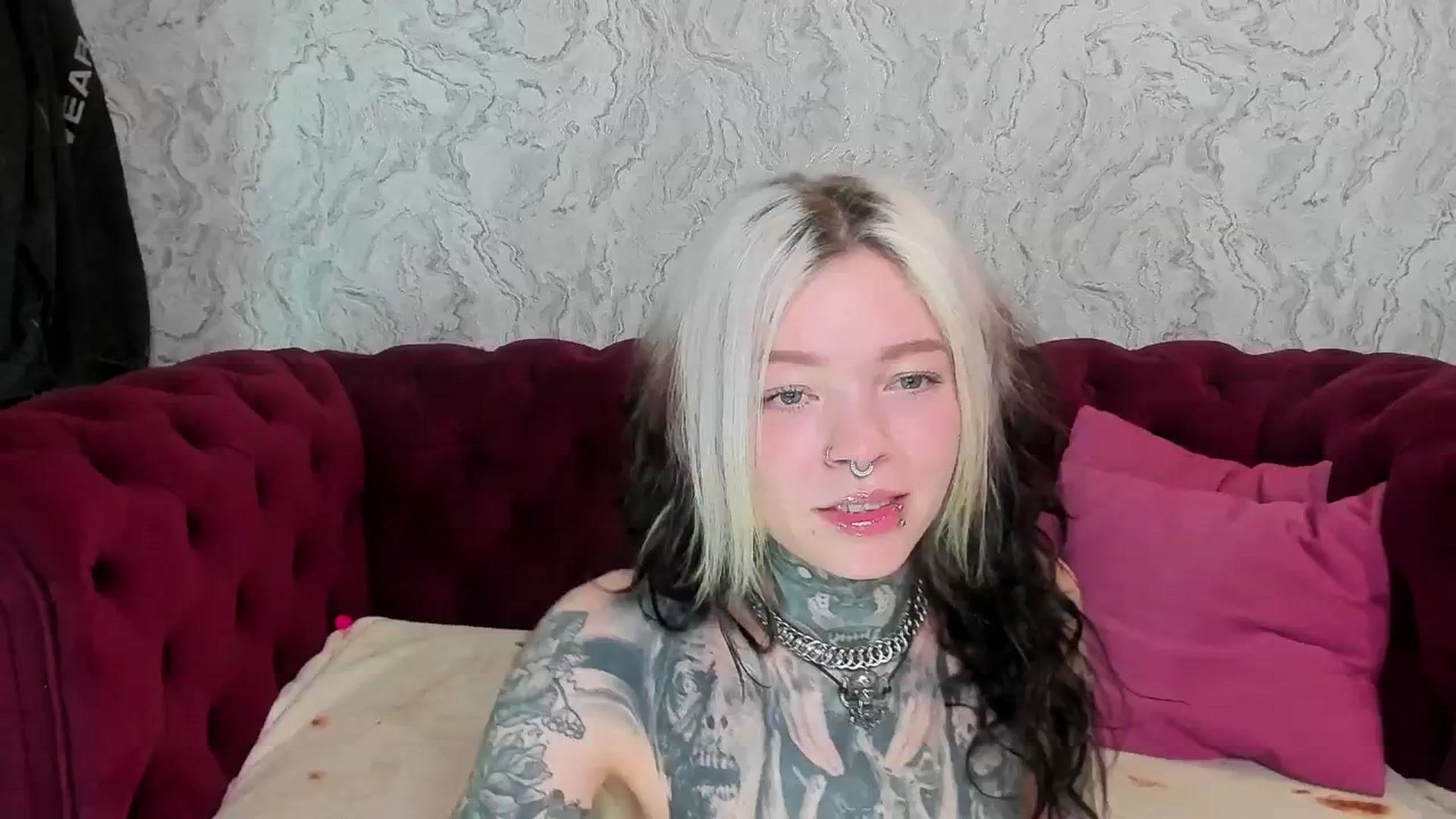 Gallery image thumbnail from LiluKayden's myfreecams stream on, 03/30/2025, 17:20 image 7 of 20