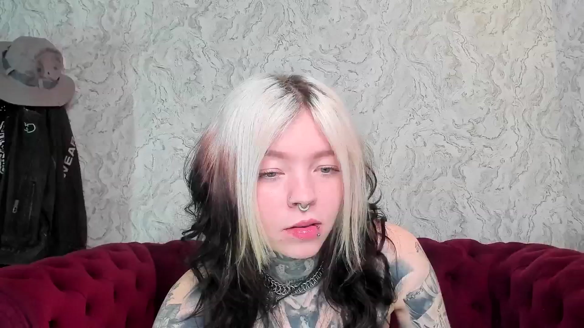 Gallery image thumbnail from LiluKayden's myfreecams stream on, 03/31/2025, 18:10 image 7 of 20