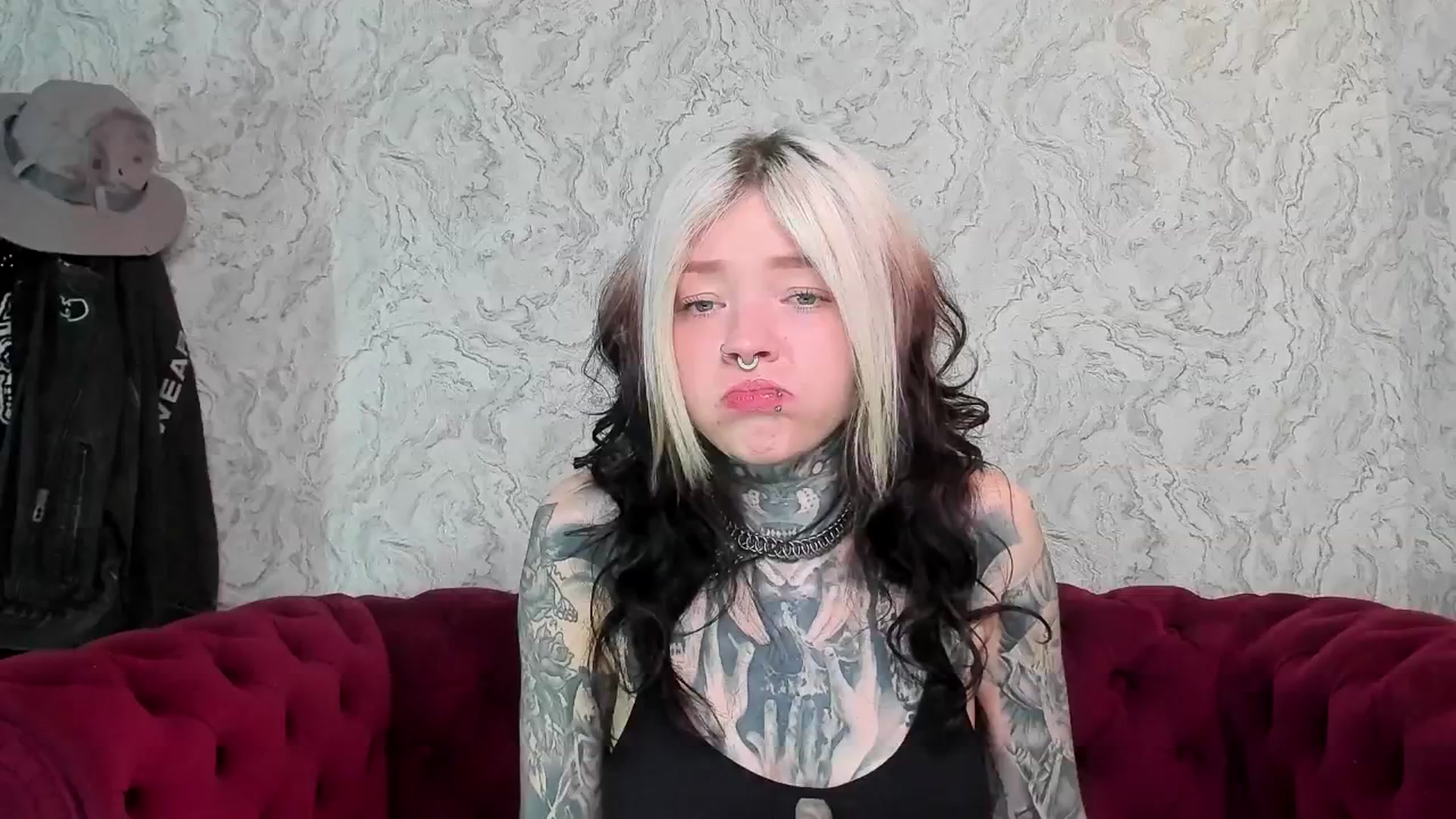 Gallery image thumbnail from LiluKayden's myfreecams stream on, 03/31/2025, 18:10 image 12 of 20