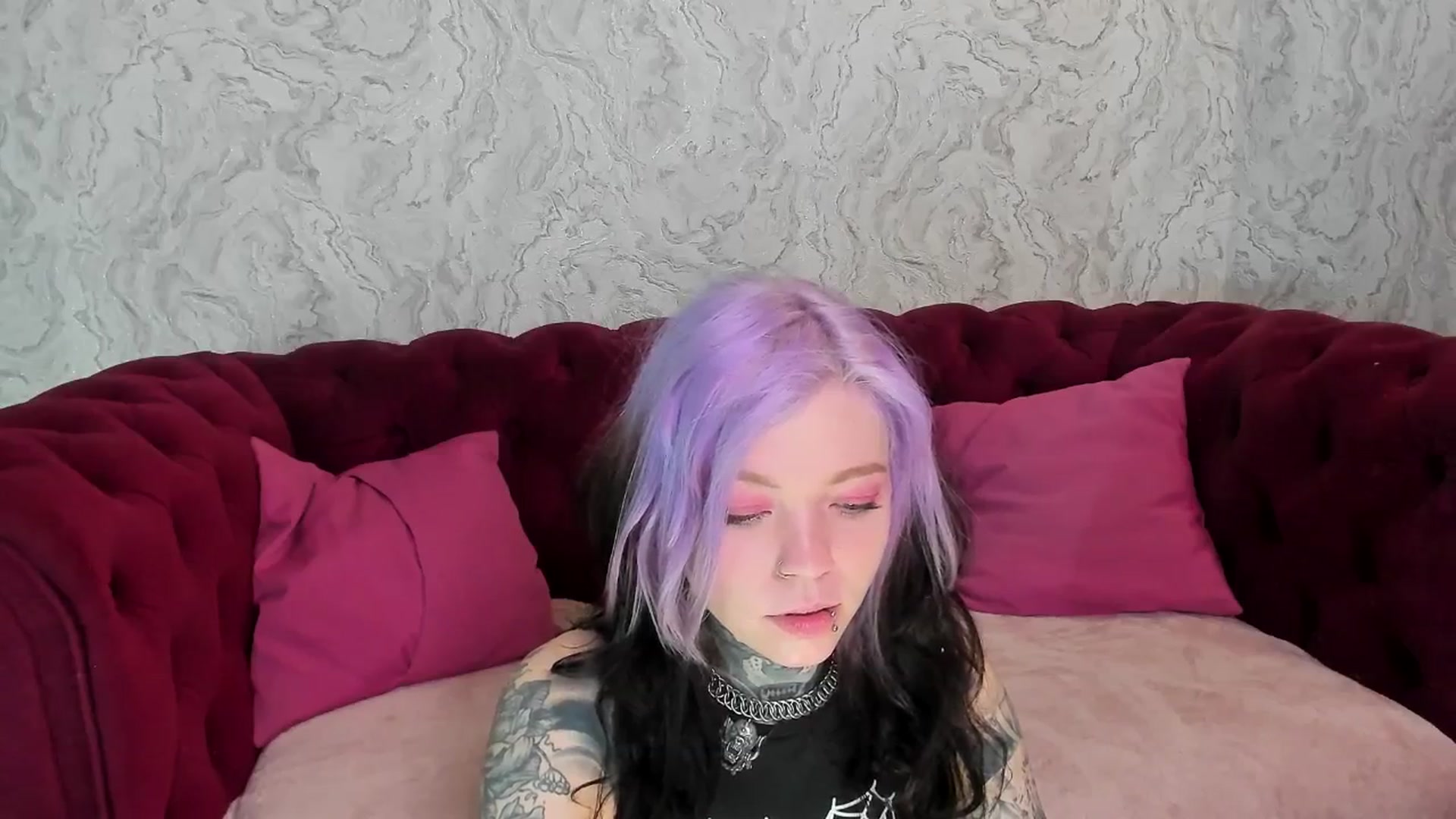Gallery image thumbnail from LiluKayden's myfreecams stream on, 04/15/2025, 18:27 image 19 of 20