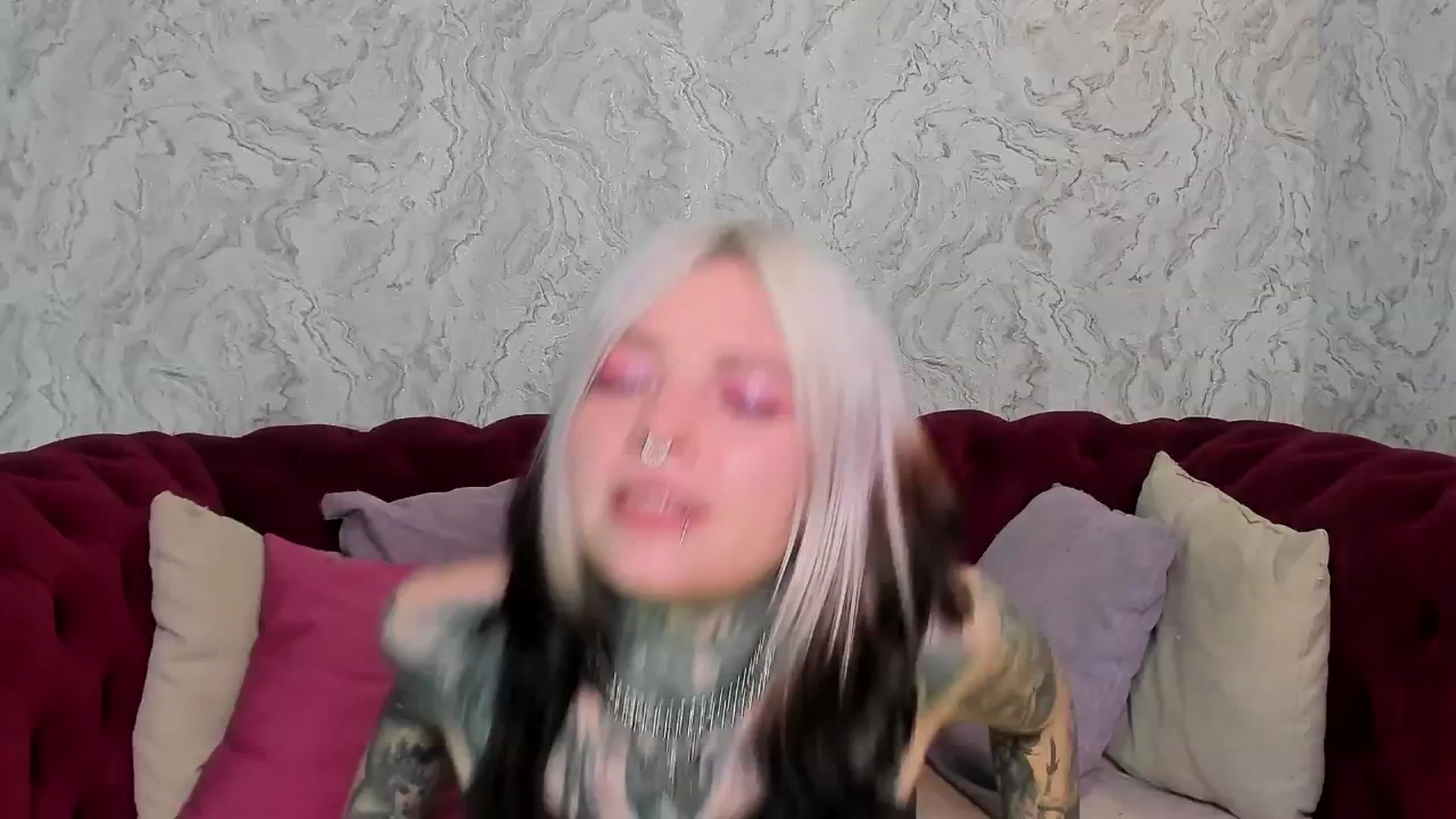 Gallery image thumbnail from LiluKayden's myfreecams stream on, 05/06/2025, 16:17 image 13 of 20