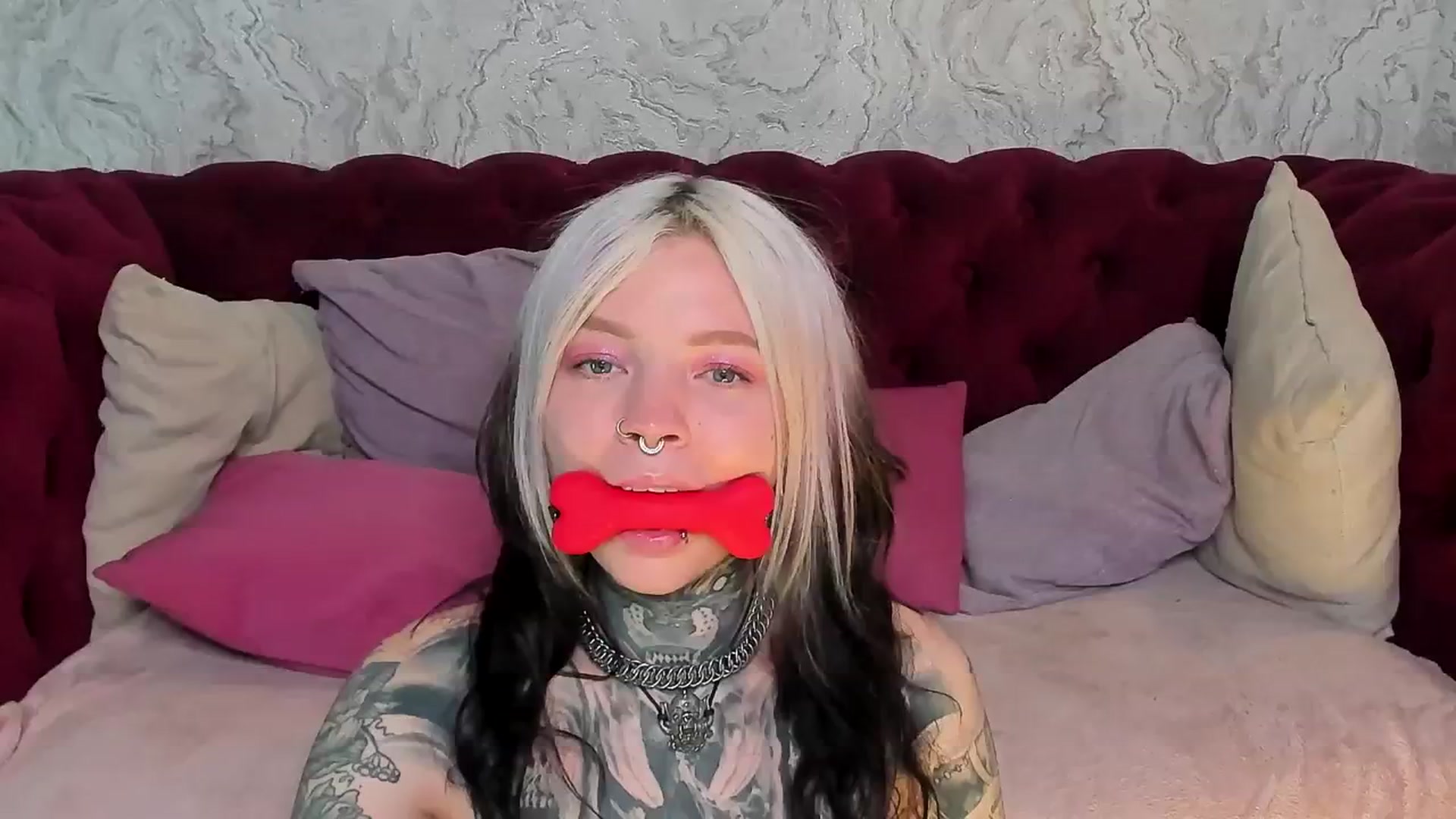 Gallery image thumbnail from LiluKayden's myfreecams stream on, 05/06/2025, 17:48 image 7 of 20