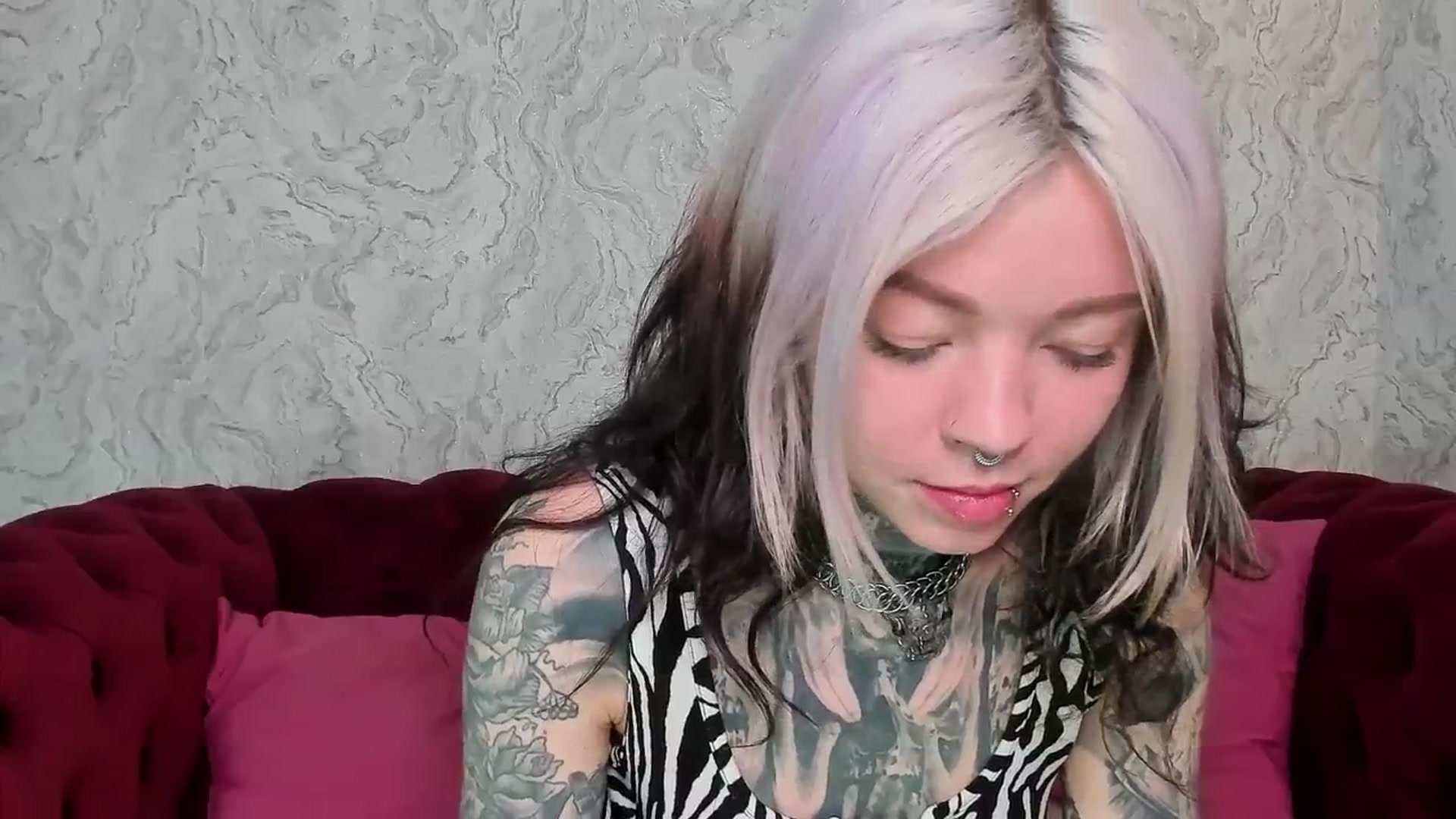 Gallery image thumbnail from LiluKayden's myfreecams stream on, 05/09/2025, 10:33 image 12 of 20