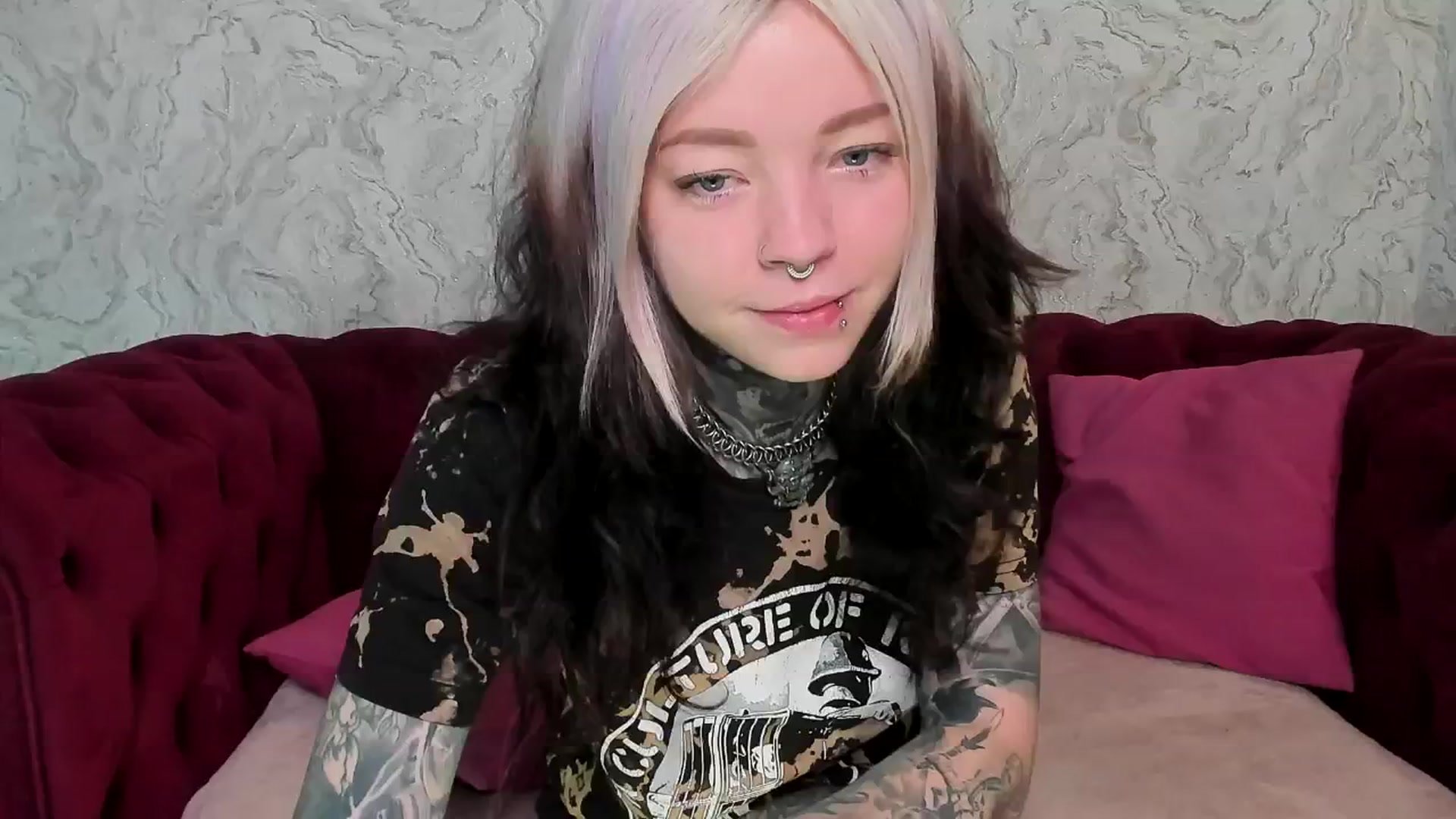 Gallery image thumbnail from LiluKayden's myfreecams stream on, 05/09/2025, 10:33 image 1 of 20