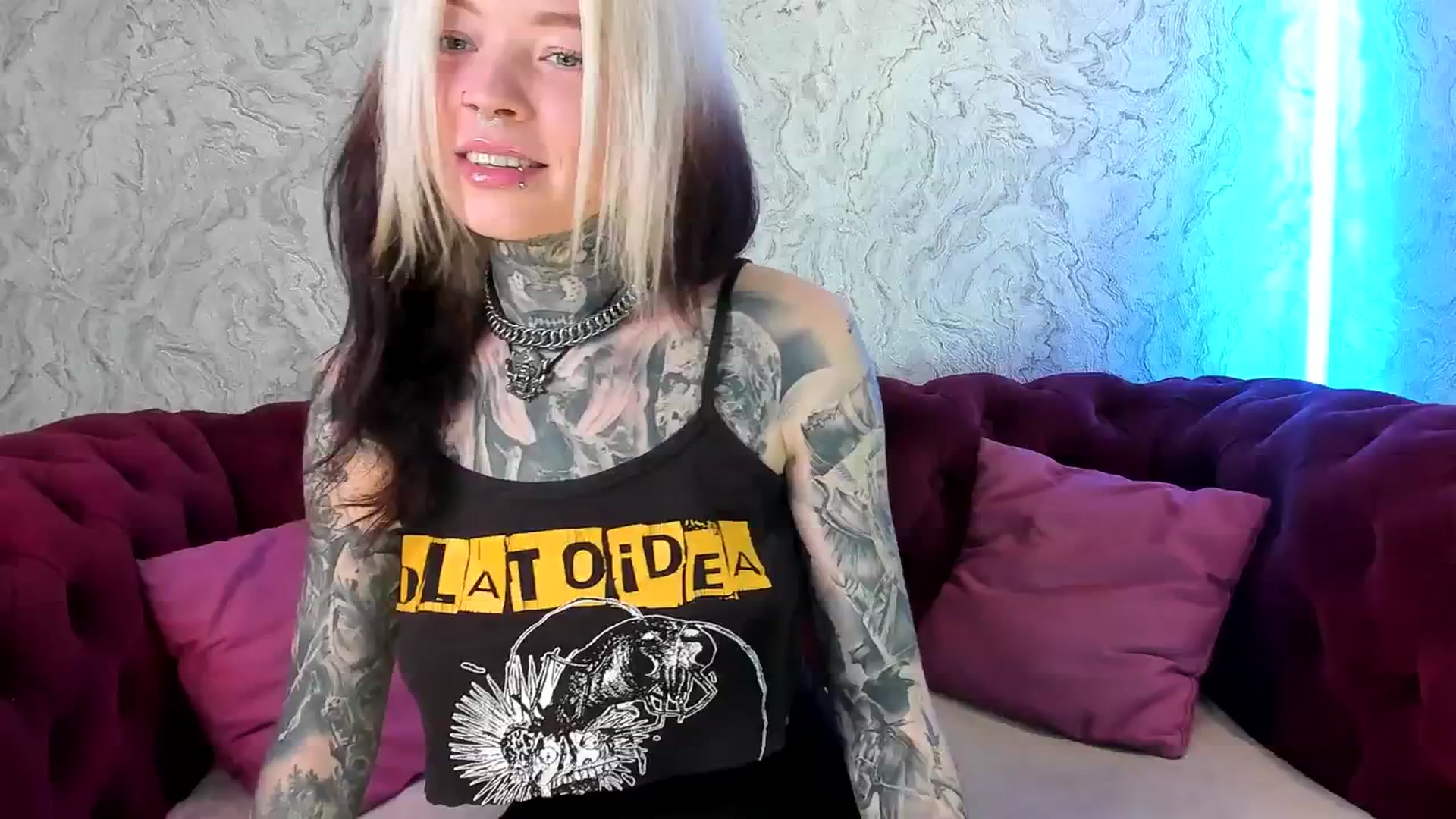 Gallery image thumbnail from LiluKayden's myfreecams stream on, 06/06/2025, 16:54 image 2 of 20