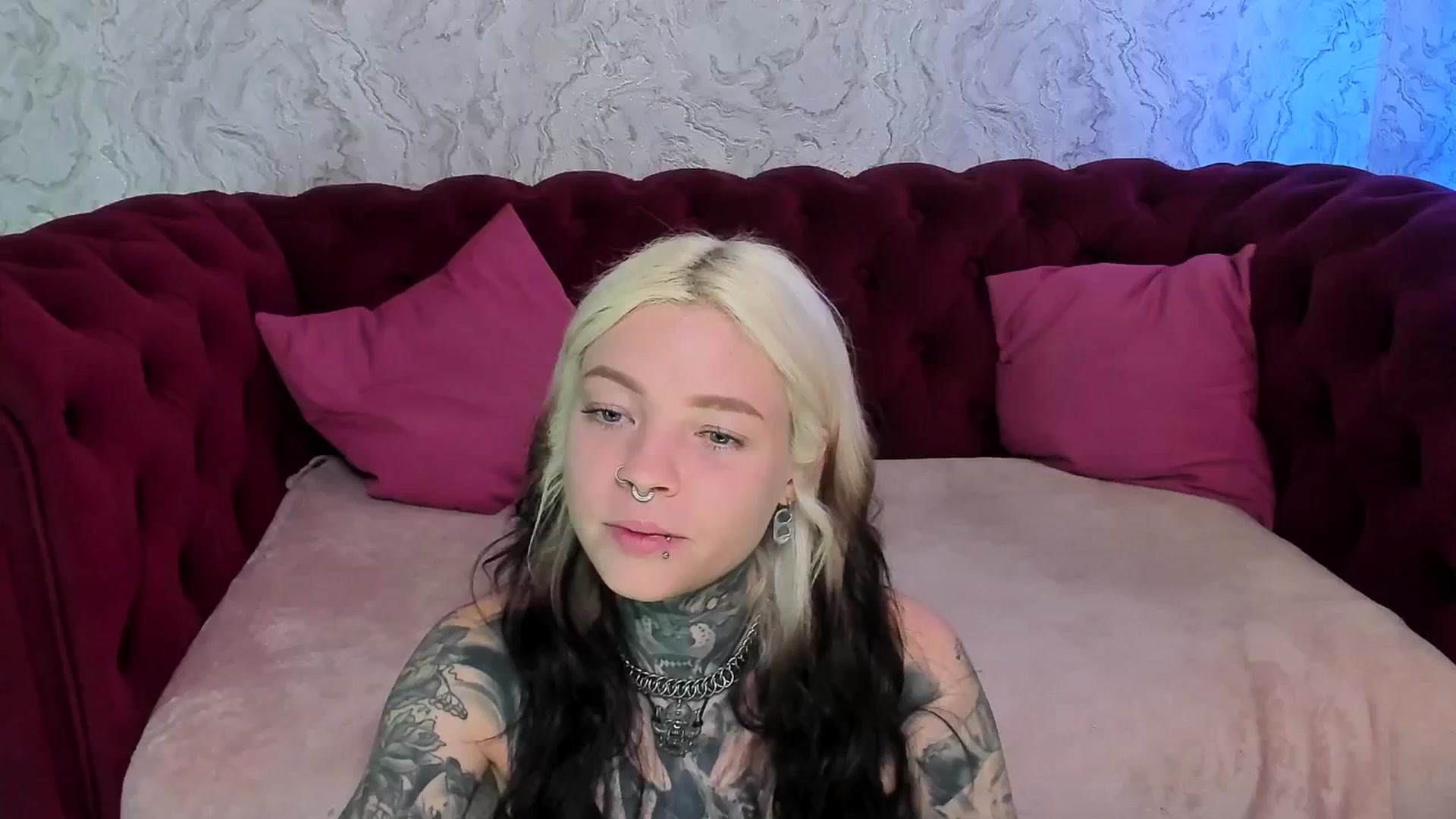 Gallery image thumbnail from LiluKayden's myfreecams stream on, 06/12/2025, 16:24 image 14 of 20