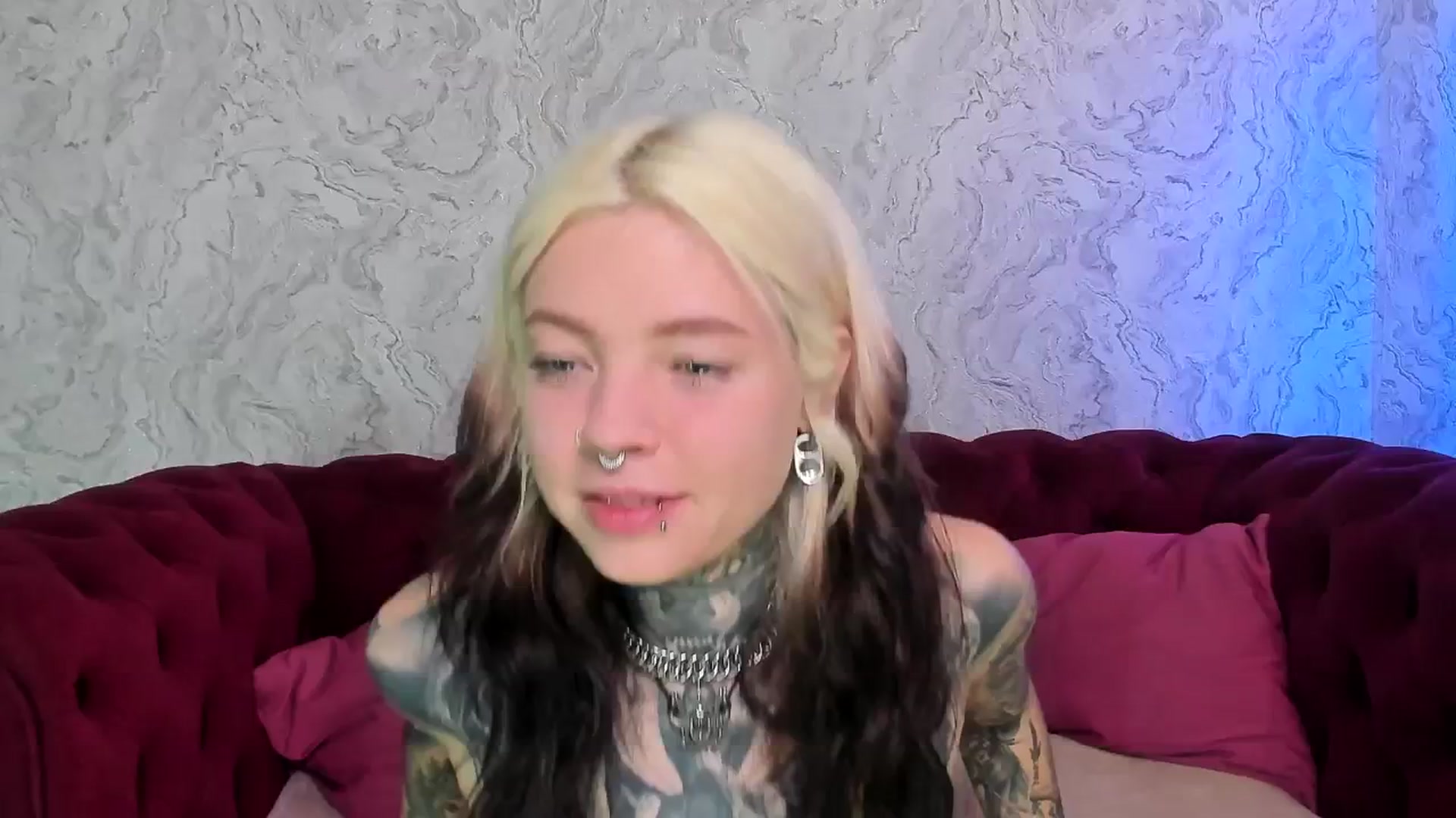 Gallery image thumbnail from LiluKayden's myfreecams stream on, 06/12/2025, 16:24 image 6 of 20
