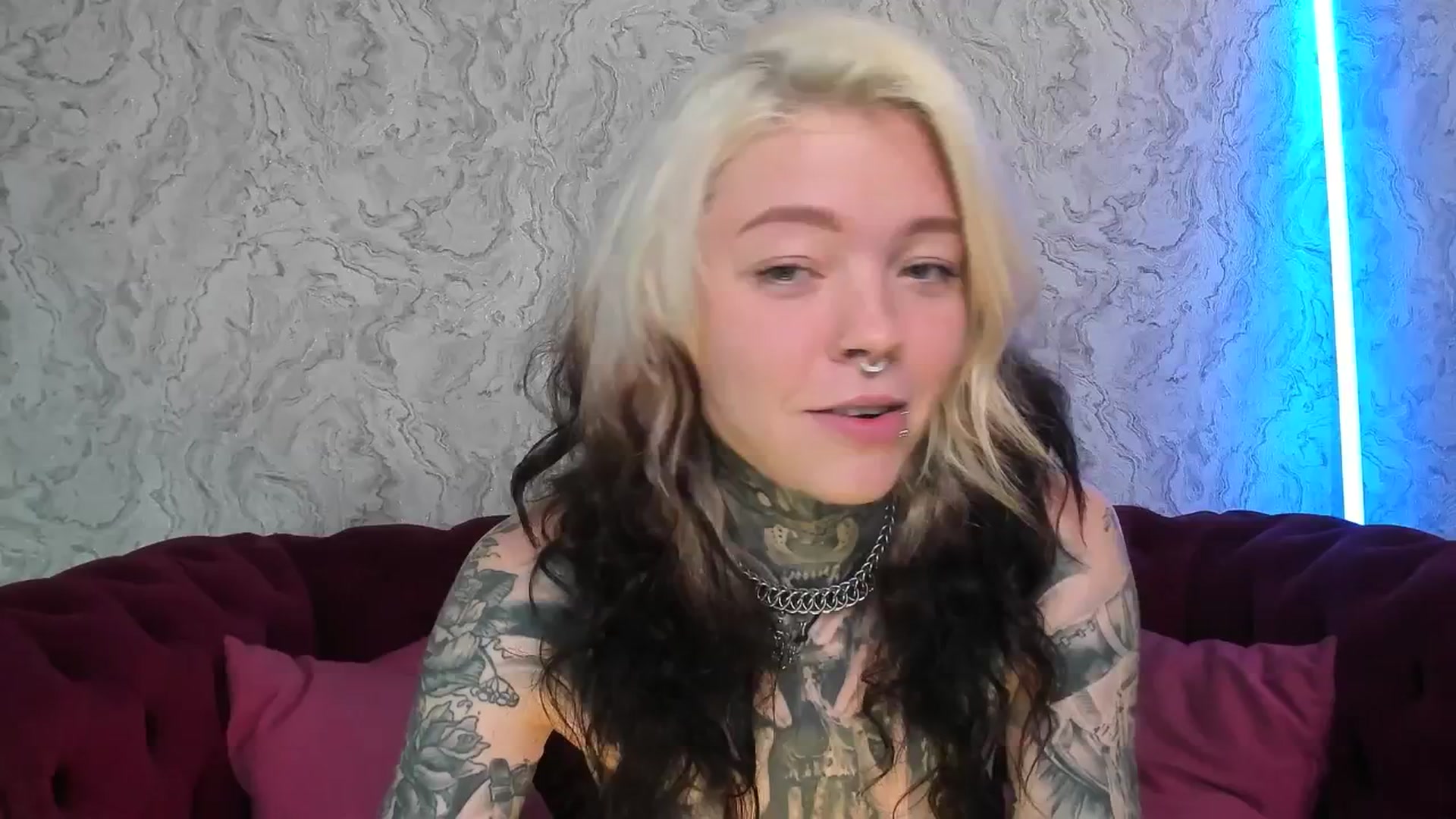 Gallery image thumbnail from LiluKayden's myfreecams stream on, 06/20/2025, 16:34 image 8 of 20
