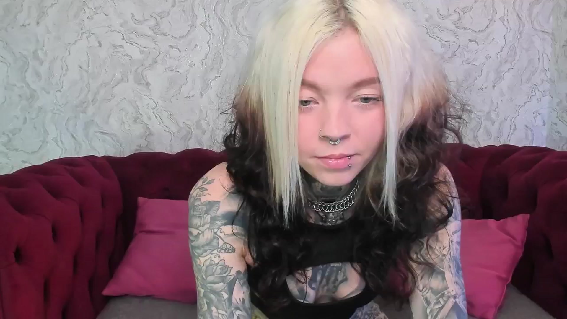 Gallery image thumbnail from LiluKayden's myfreecams stream on, 06/24/2025, 16:40 image 13 of 20