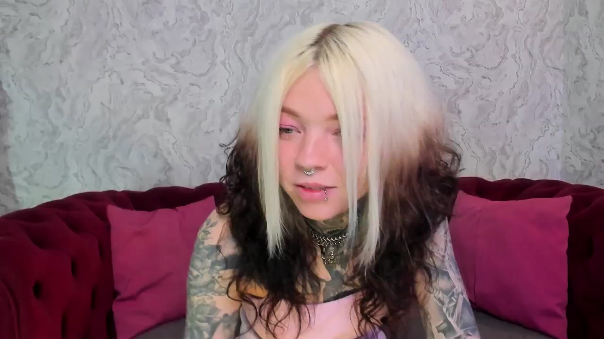 Gallery image thumbnail from LiluKayden's myfreecams stream on, 06/26/2025, 14:35 image 2 of 20