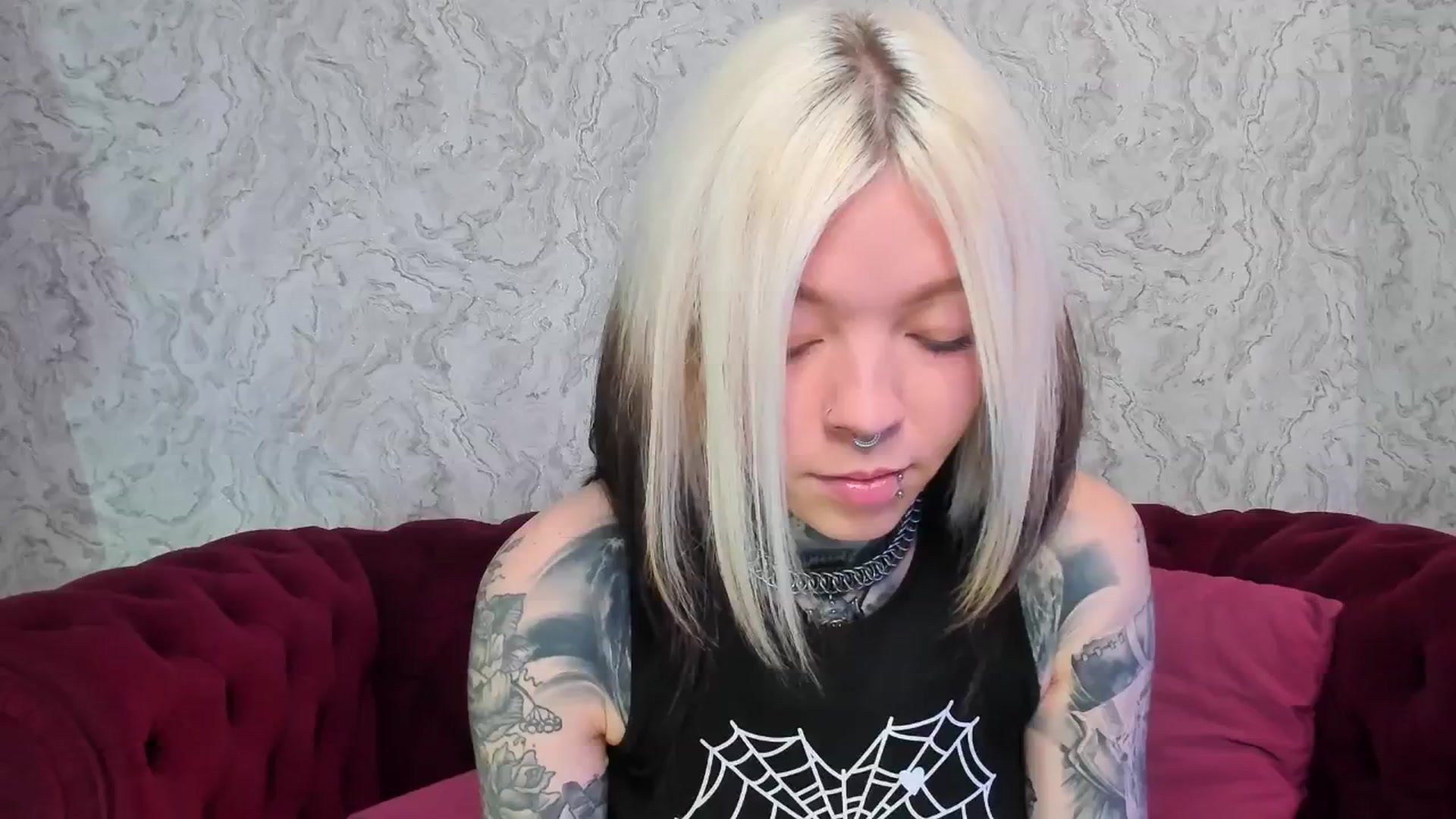 Gallery image thumbnail from LiluKayden's myfreecams stream on, 06/28/2025, 09:44 image 6 of 20