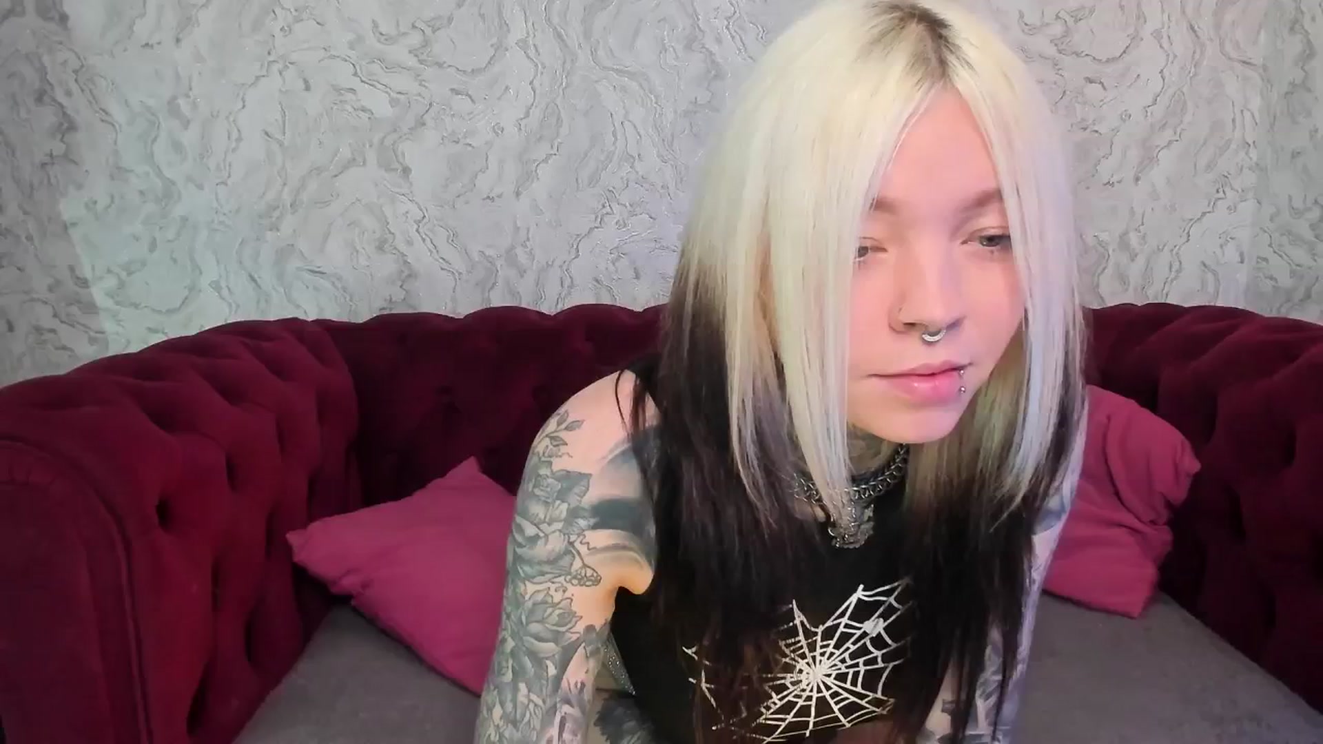 Gallery image thumbnail from LiluKayden's myfreecams stream on, 06/28/2025, 09:44 image 1 of 20
