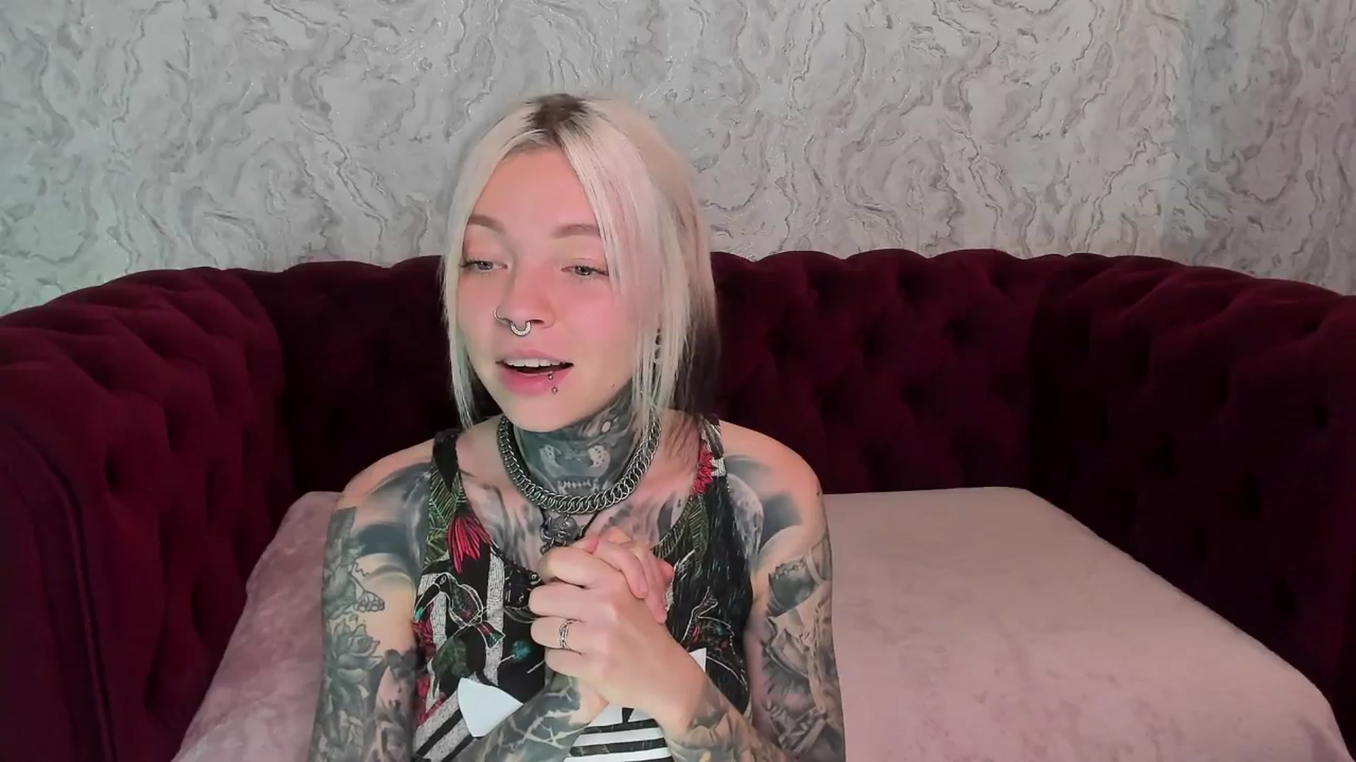 Gallery image thumbnail from LiluKayden's myfreecams stream on, 07/14/2025, 16:45 image 9 of 20