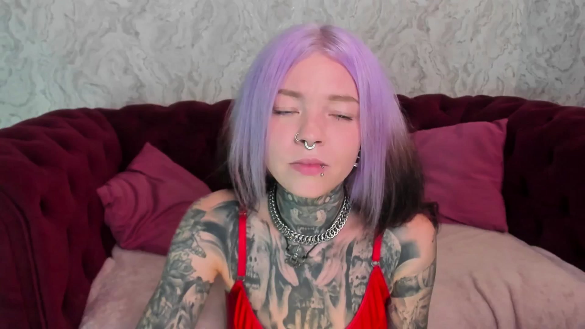 Gallery image thumbnail from LiluKayden's myfreecams stream on, 07/21/2025, 15:50 image 9 of 20