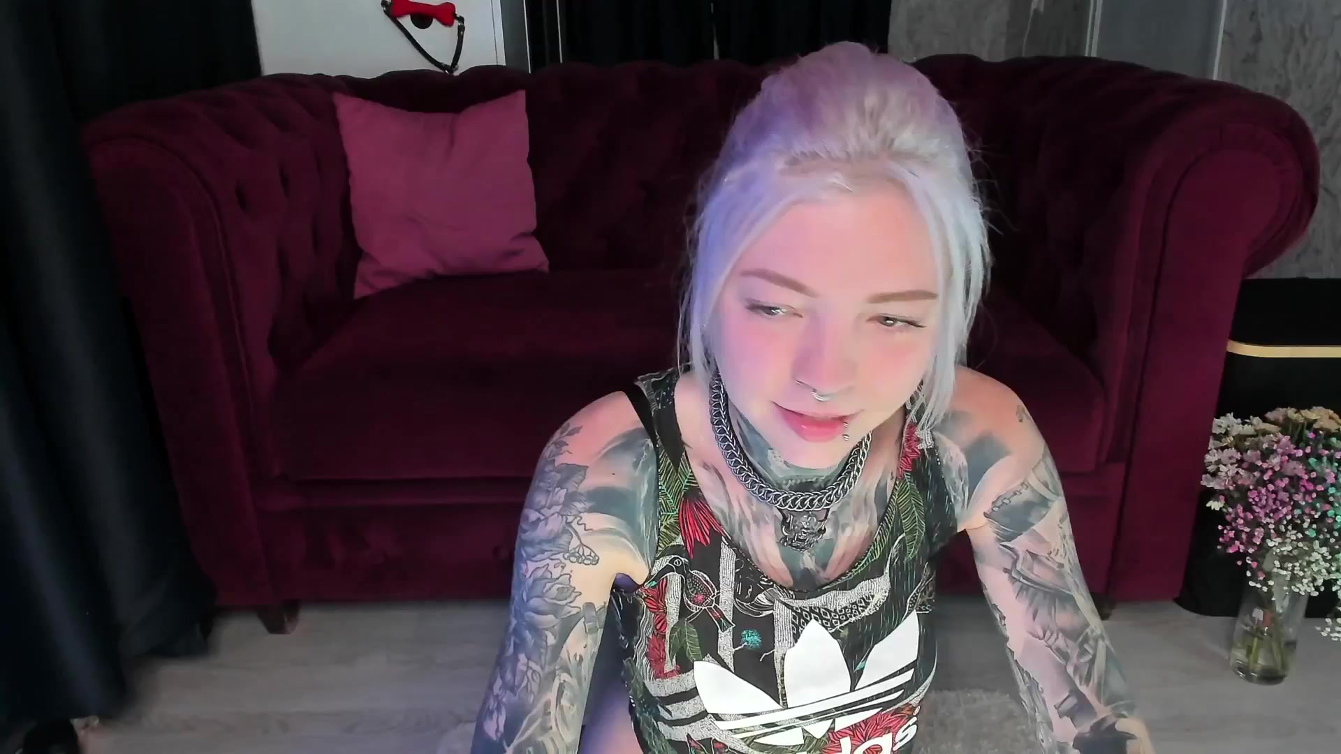 Gallery image thumbnail from LiluKayden's myfreecams stream on, 07/29/2025, 14:03 image 12 of 20