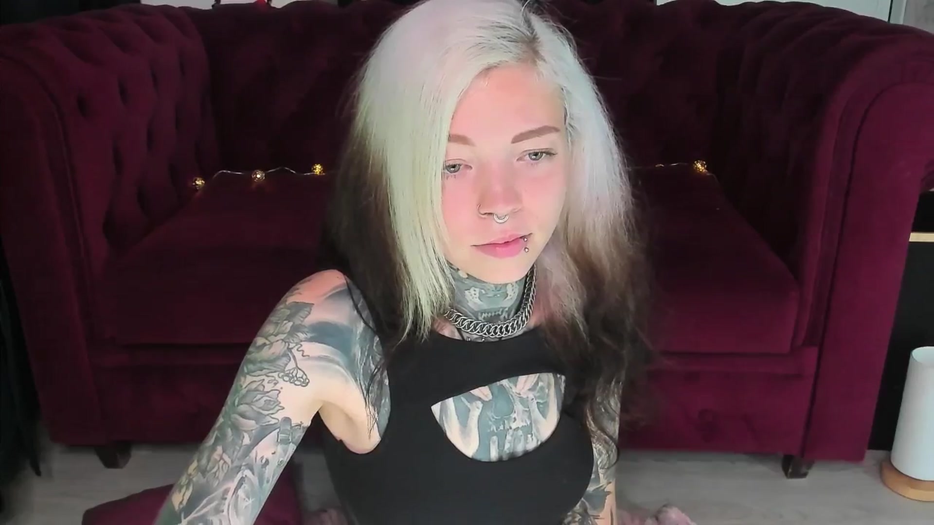 Gallery image thumbnail from LiluKayden's myfreecams stream on, 08/11/2025, 18:09 image 17 of 20