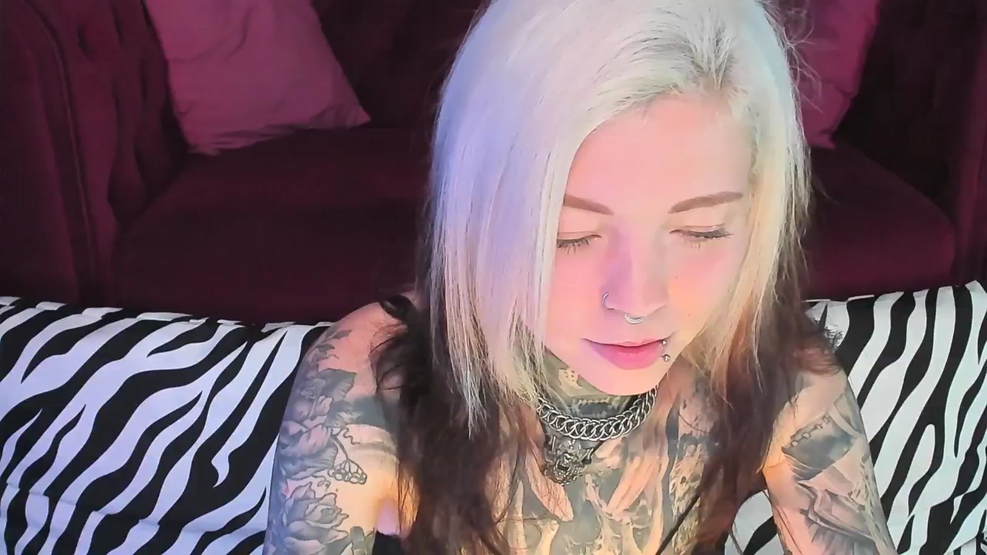 Gallery image thumbnail from LiluKayden's myfreecams stream on, 08/13/2025, 16:52 image 20 of 20