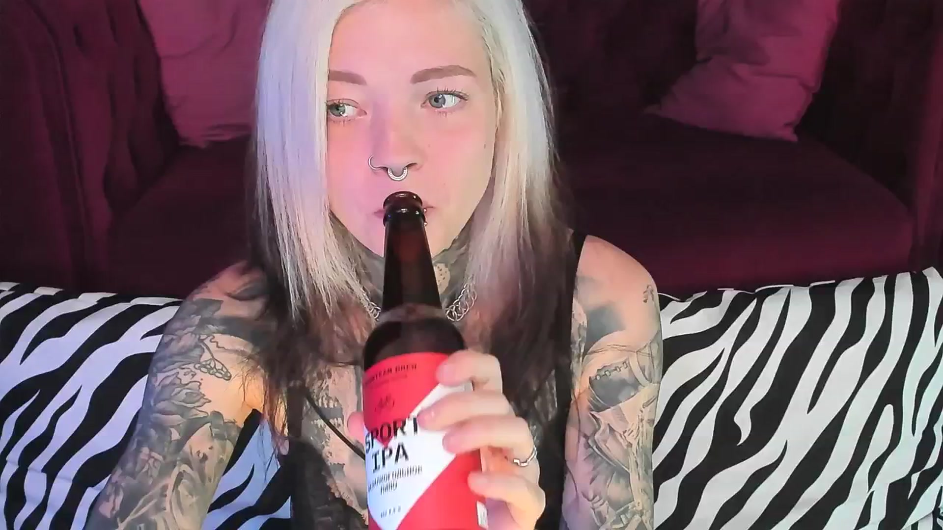 Gallery image thumbnail from LiluKayden's myfreecams stream on, 08/13/2025, 16:52 image 17 of 20