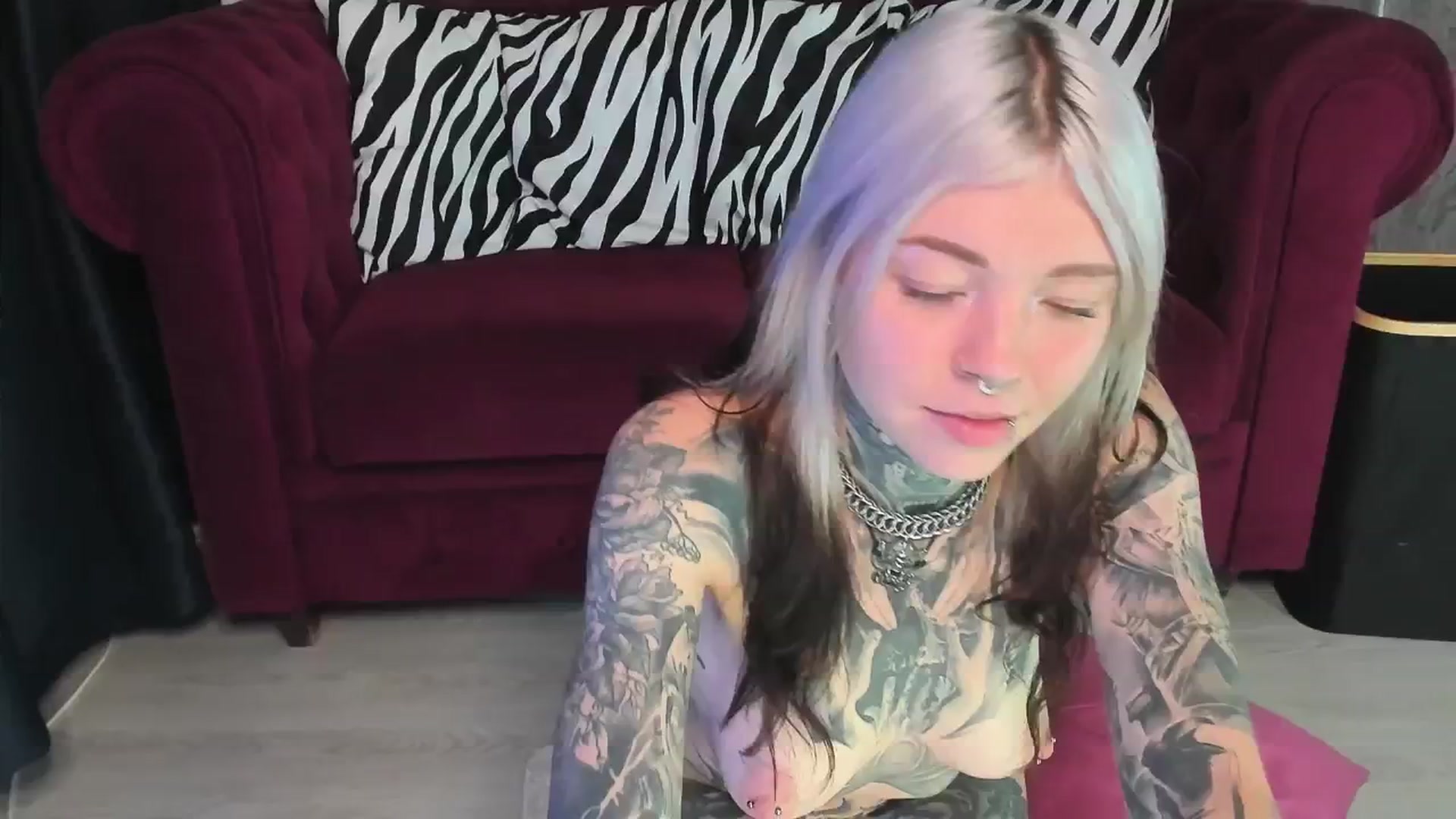 Gallery image thumbnail from LiluKayden's myfreecams stream on, 08/22/2025, 16:34 image 18 of 20