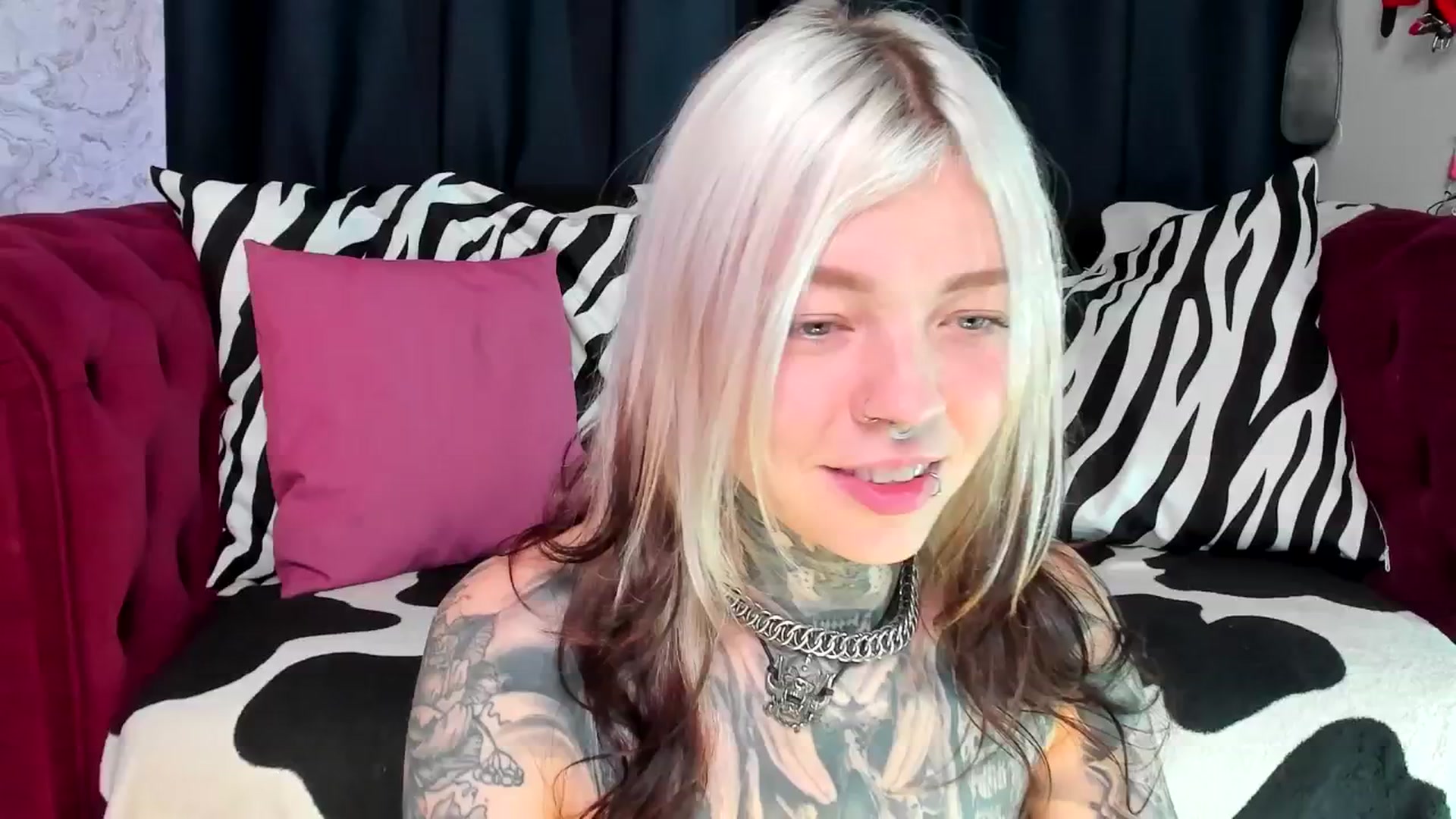 Gallery image thumbnail from LiluKayden's myfreecams stream on, 08/30/2025, 18:16 image 12 of 20