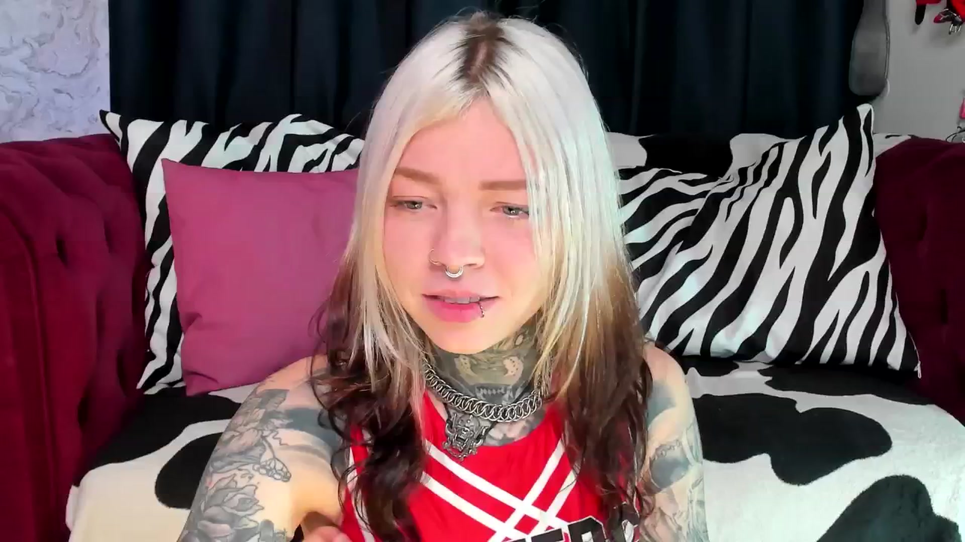 Gallery image thumbnail from LiluKayden's myfreecams stream on, 08/30/2025, 18:16 image 5 of 20